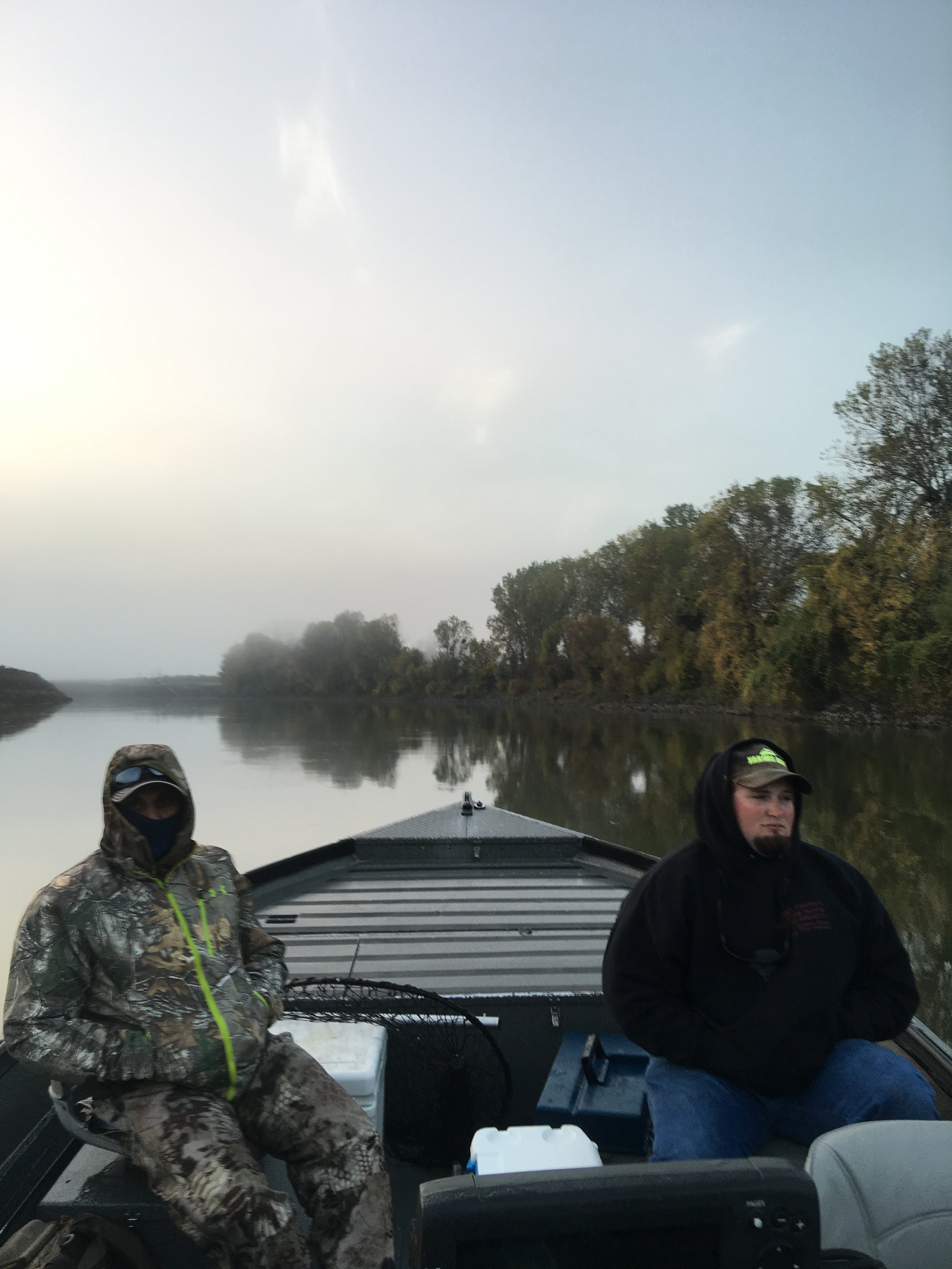 Jay Atalat Rides Down The Sacramento River With SalmonSacRiver.com