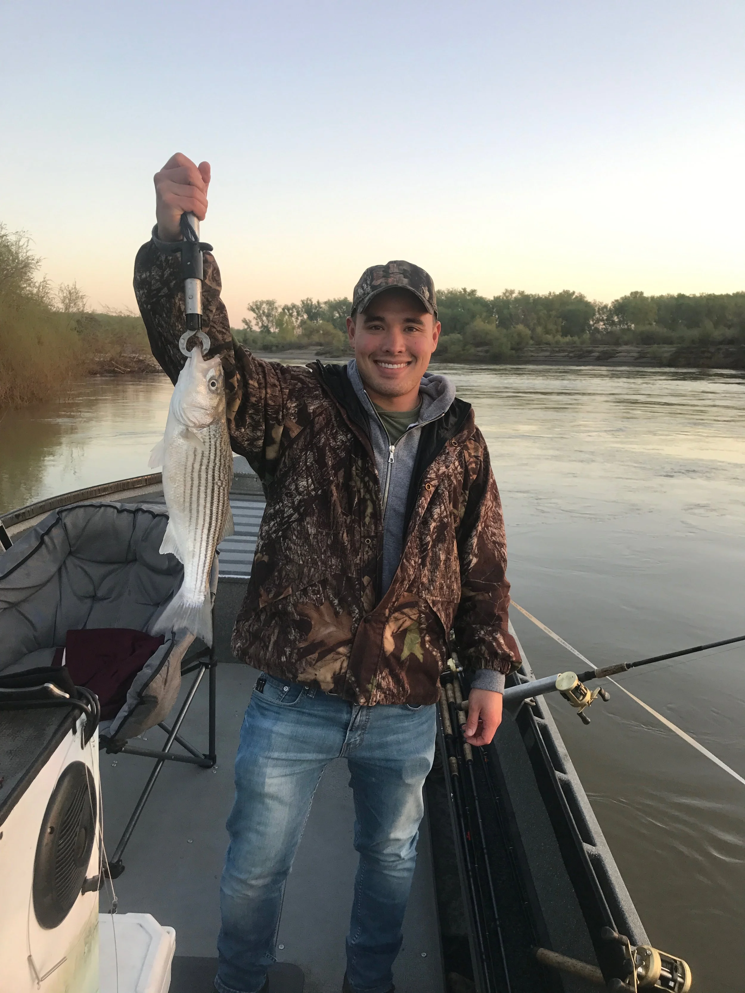 Sacramento River Striped Bass Fishing April 2, 2017