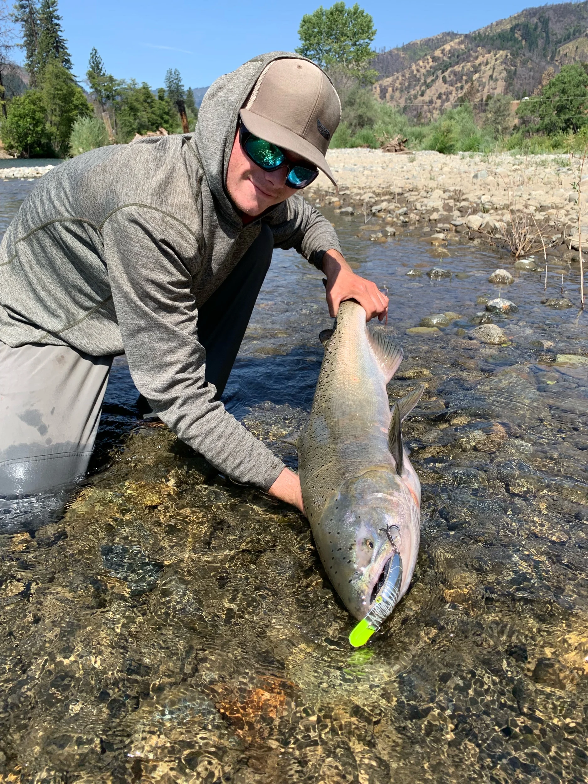 Fishing Guides Catching Chinook Salmon