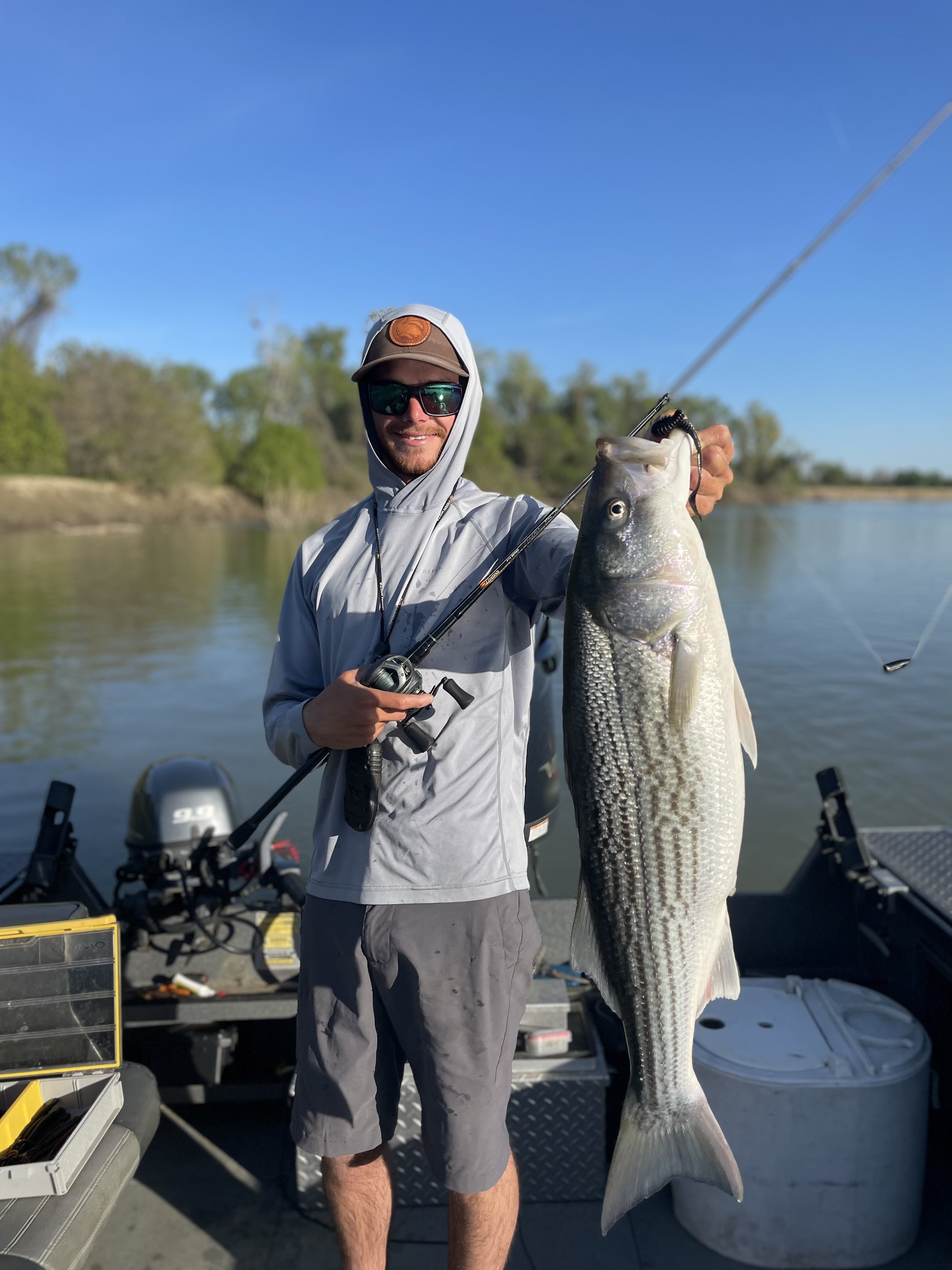 Sacramento River Striped Bass Fishing Report 4/21/23 “The Black