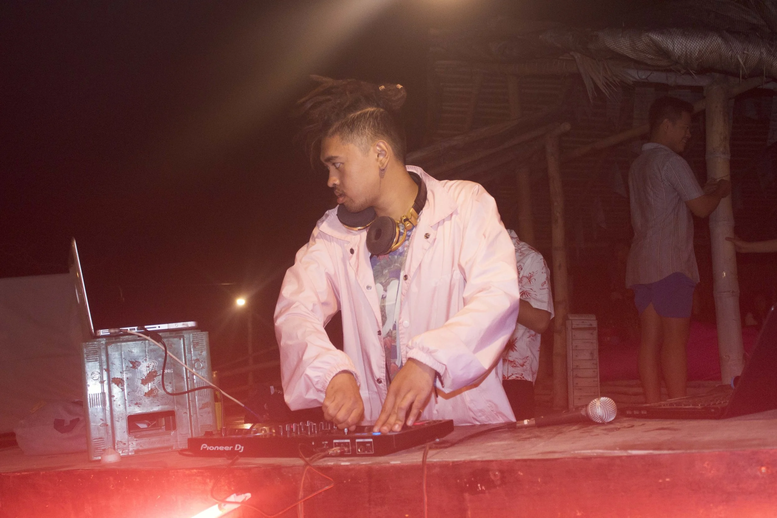 21 Tips For Beginner DJs