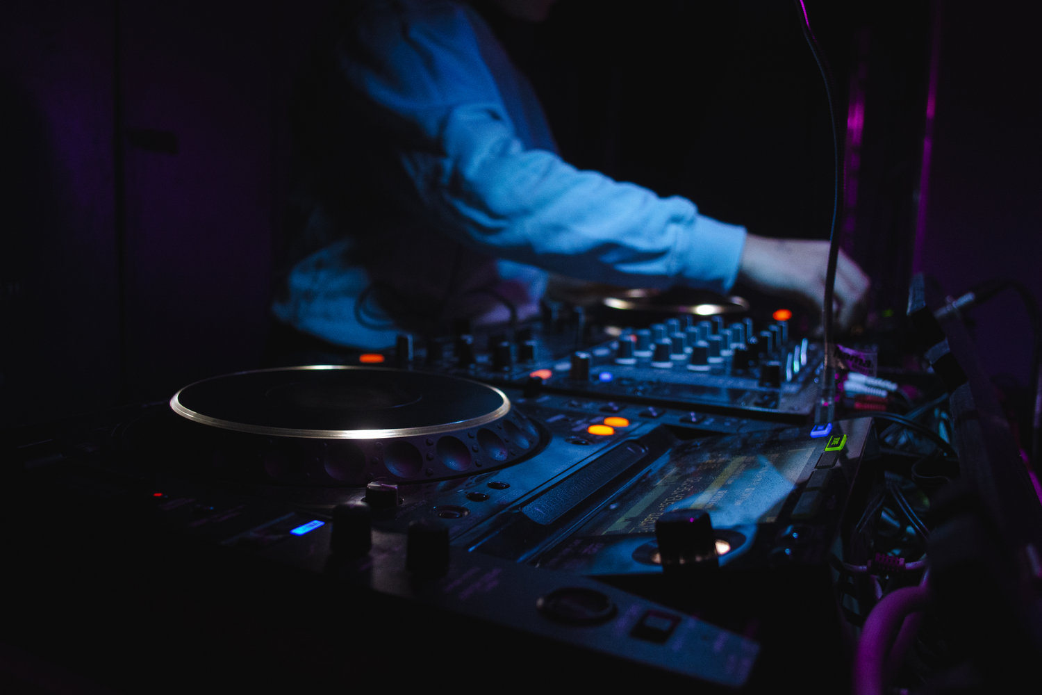 Three types of cue points — DJ Courses Online