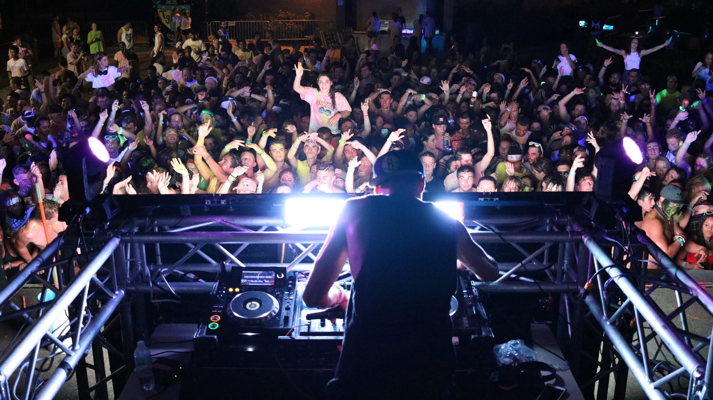 Comment tagging your DJ library