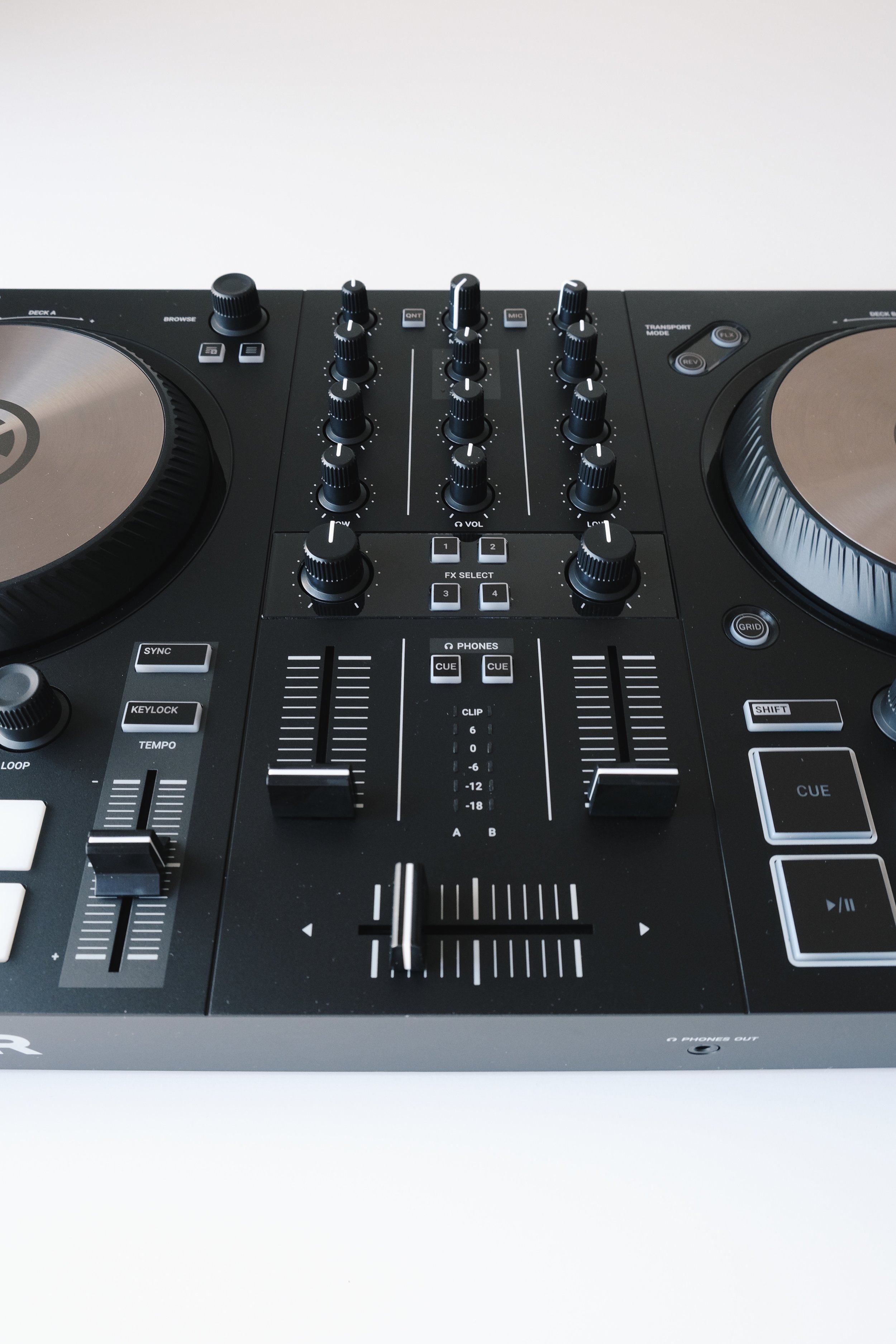 Stem separation with Virtual DJ 2021