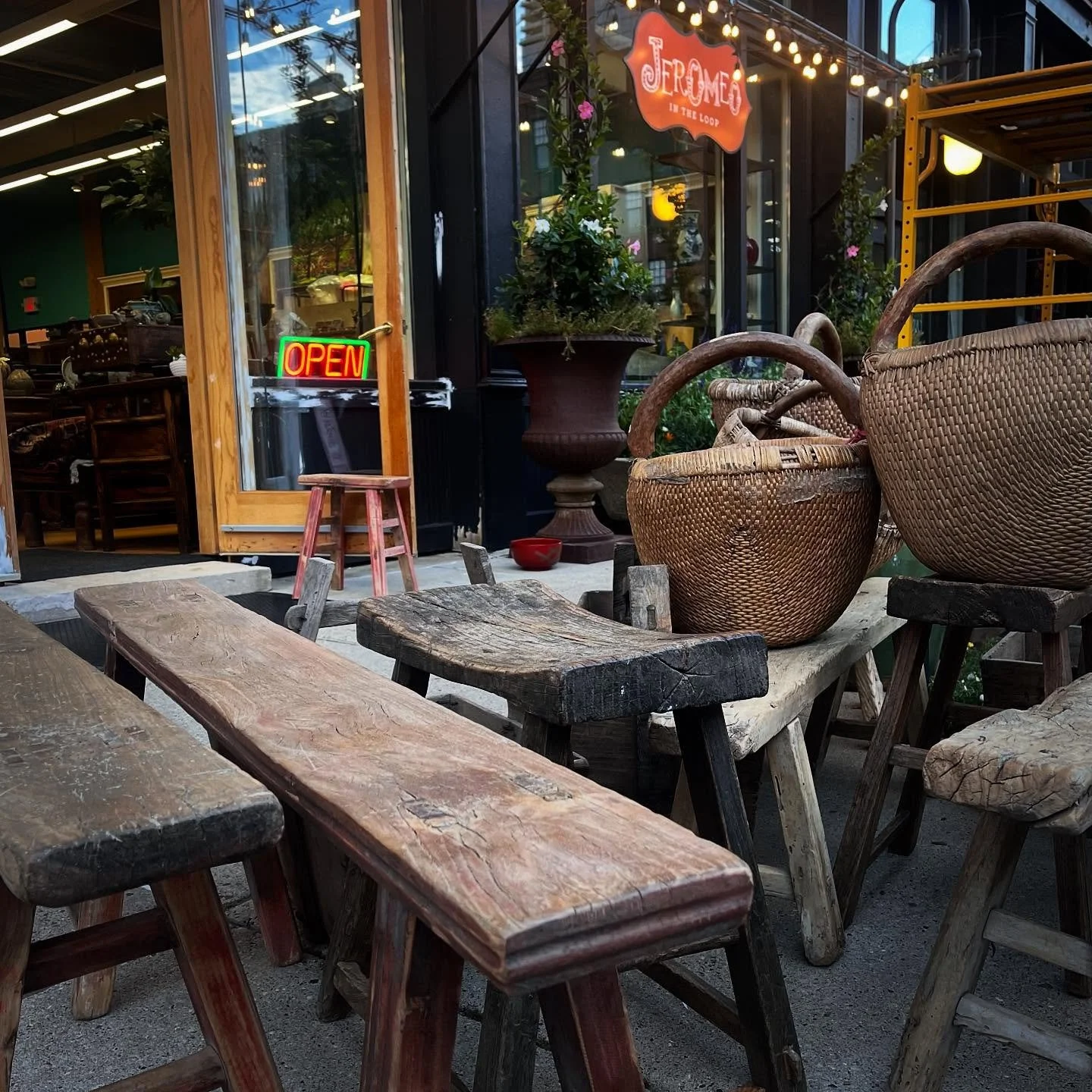 We are restocked on antique stools, benches and baskets. These pieces are really versatile and can be used in a number of ways. They add a unique, rustic charm to any room.

#benches #stools #baskets #antique #furniture #decor #homedecor #wood #charm