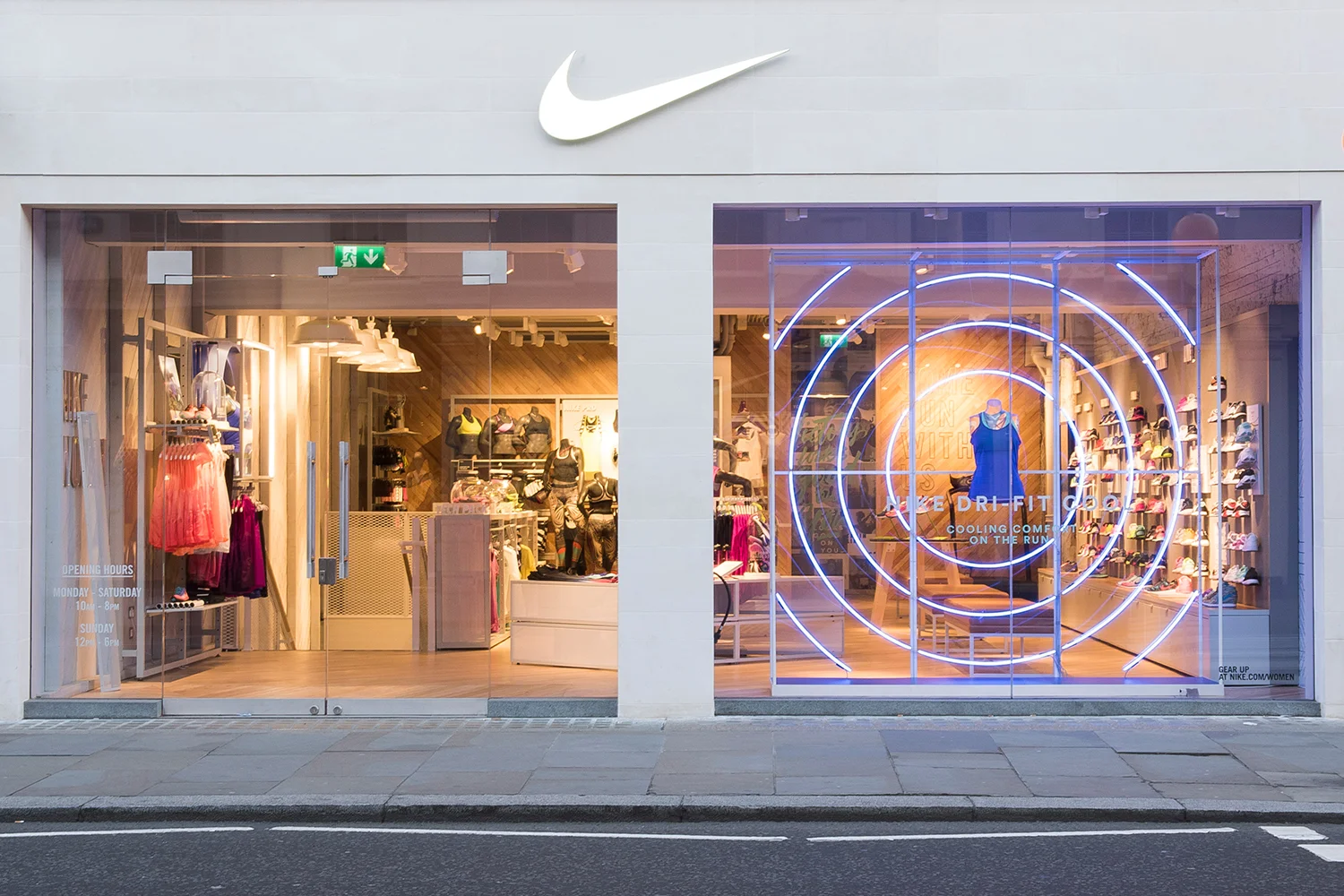 nike kings road