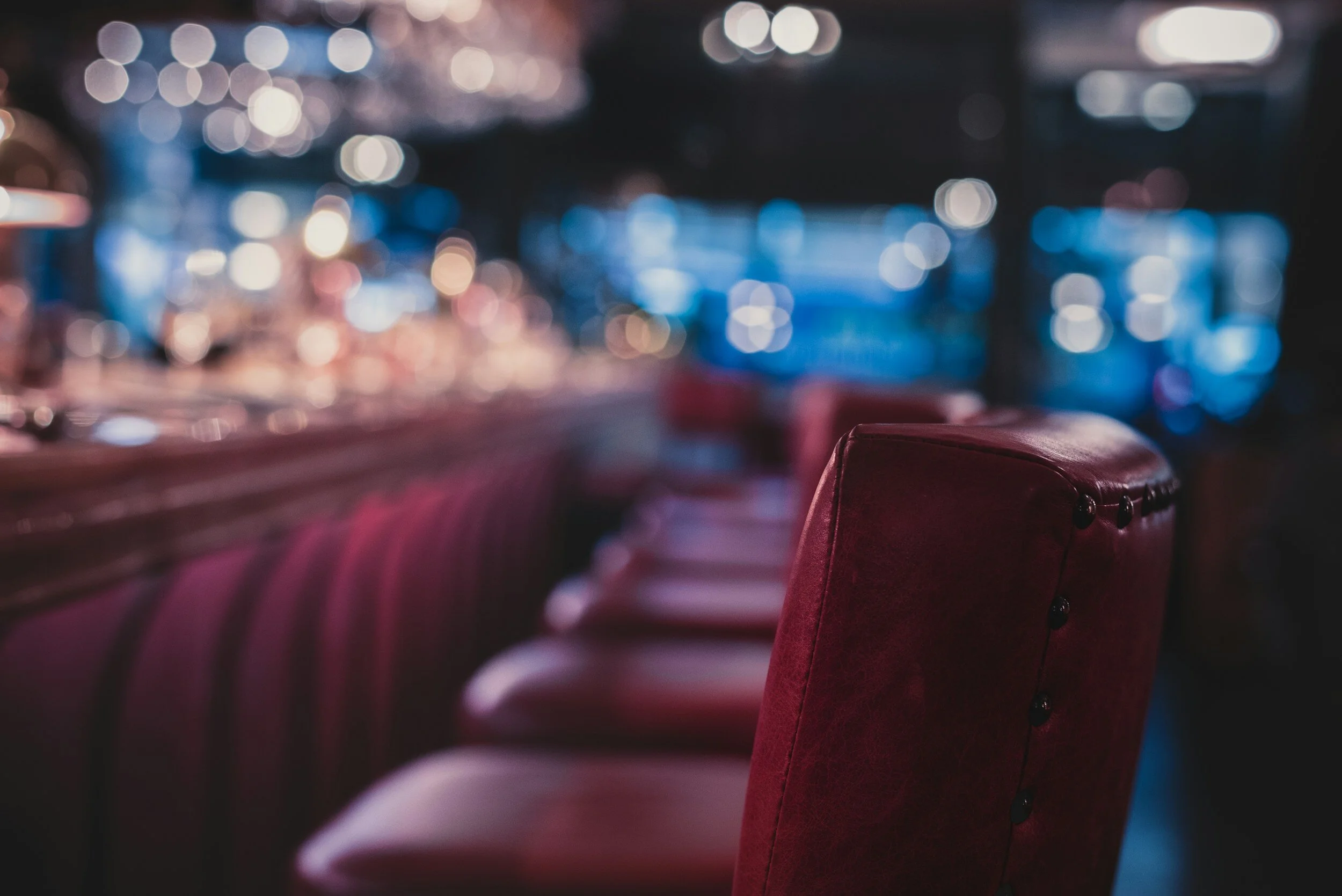 5 Lessons Outdoor Contractors Learn from watching Cheers