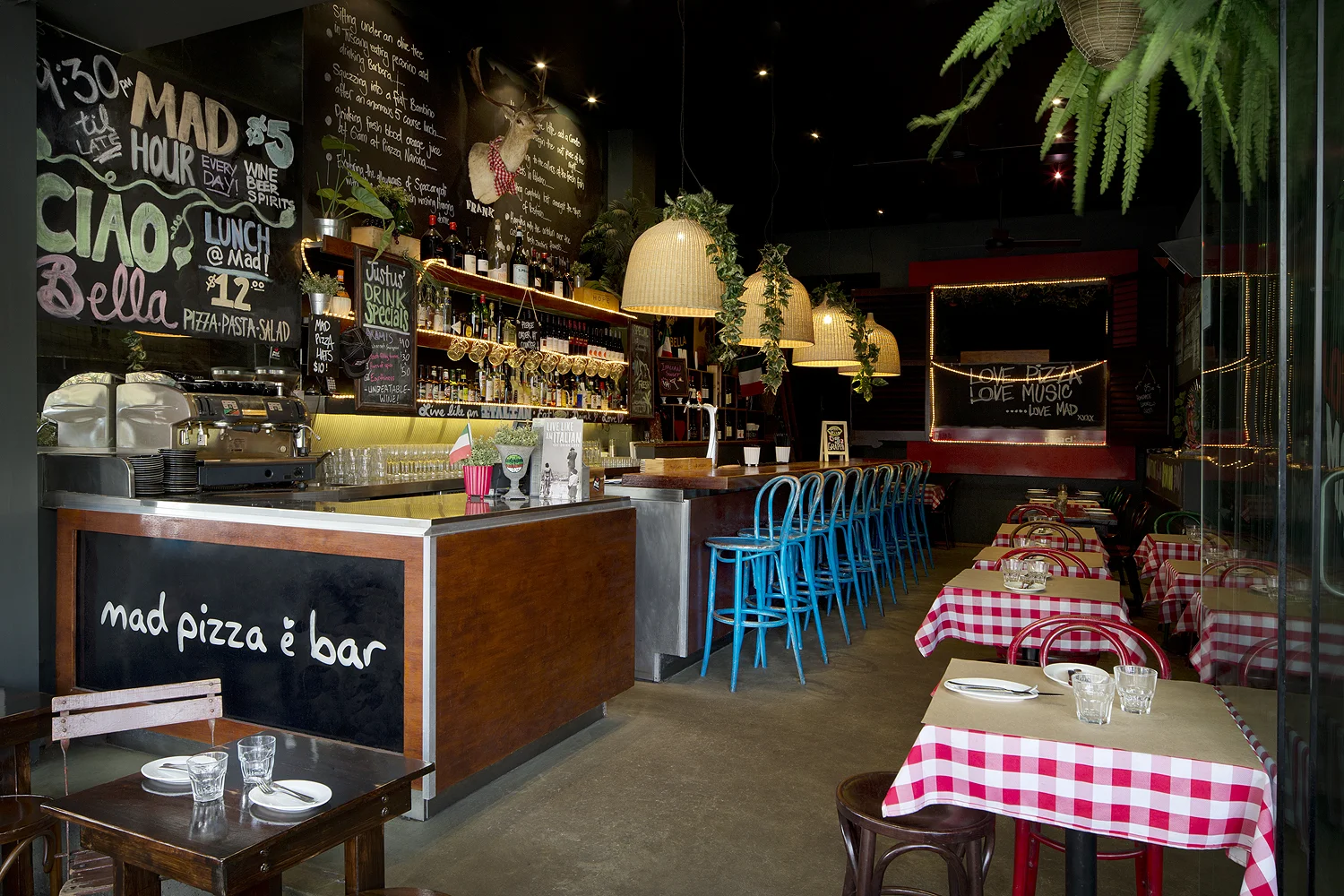 Darlo restaurant.jpg