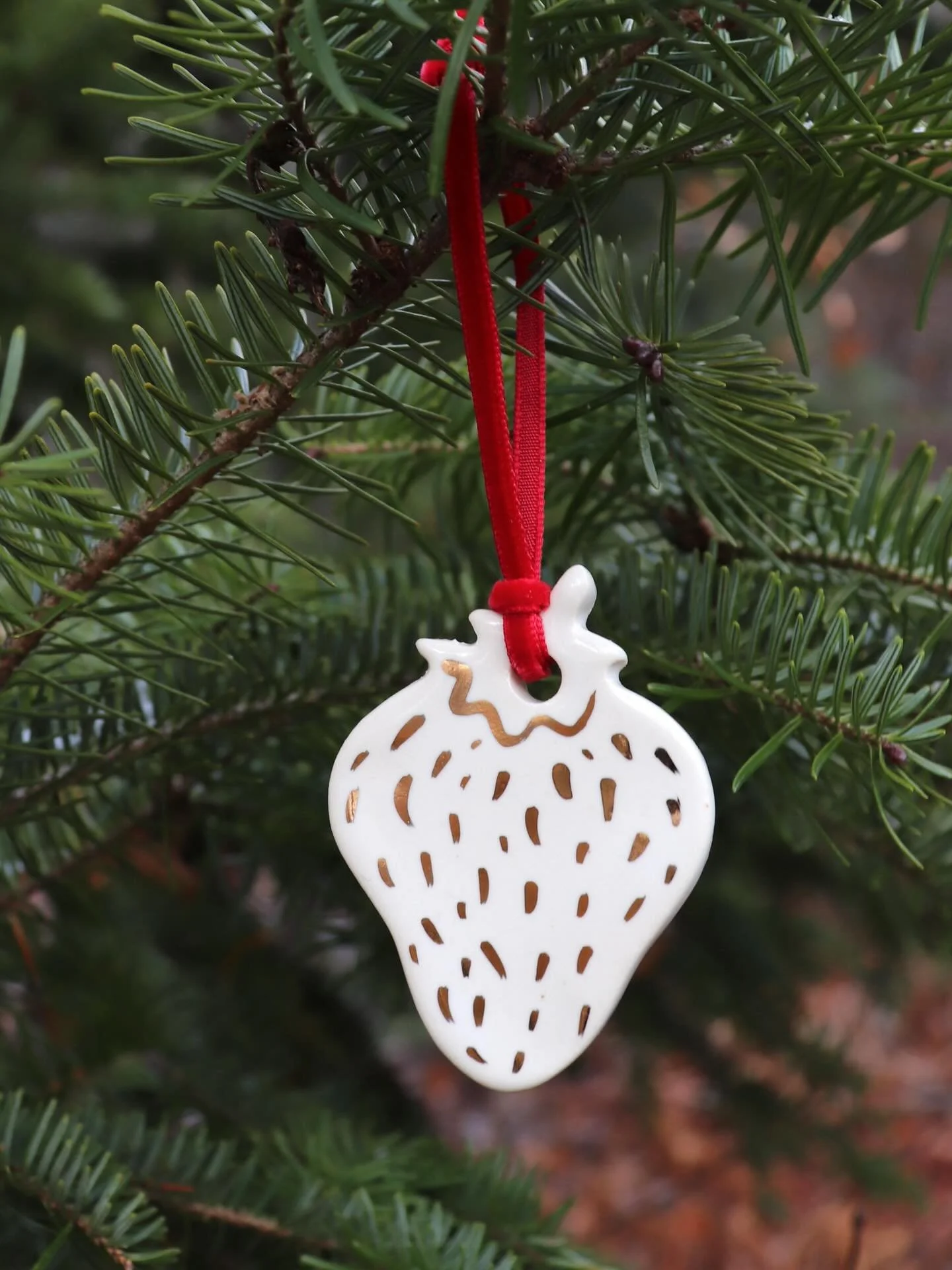 The kiln is firing, ornament strings are tied, a shop update is on deck for early next week! Either Monday or Tuesday, depends how quickly the kiln heats up and cools down. Holiday progress has been slower than I&rsquo;d like, but better late than ne