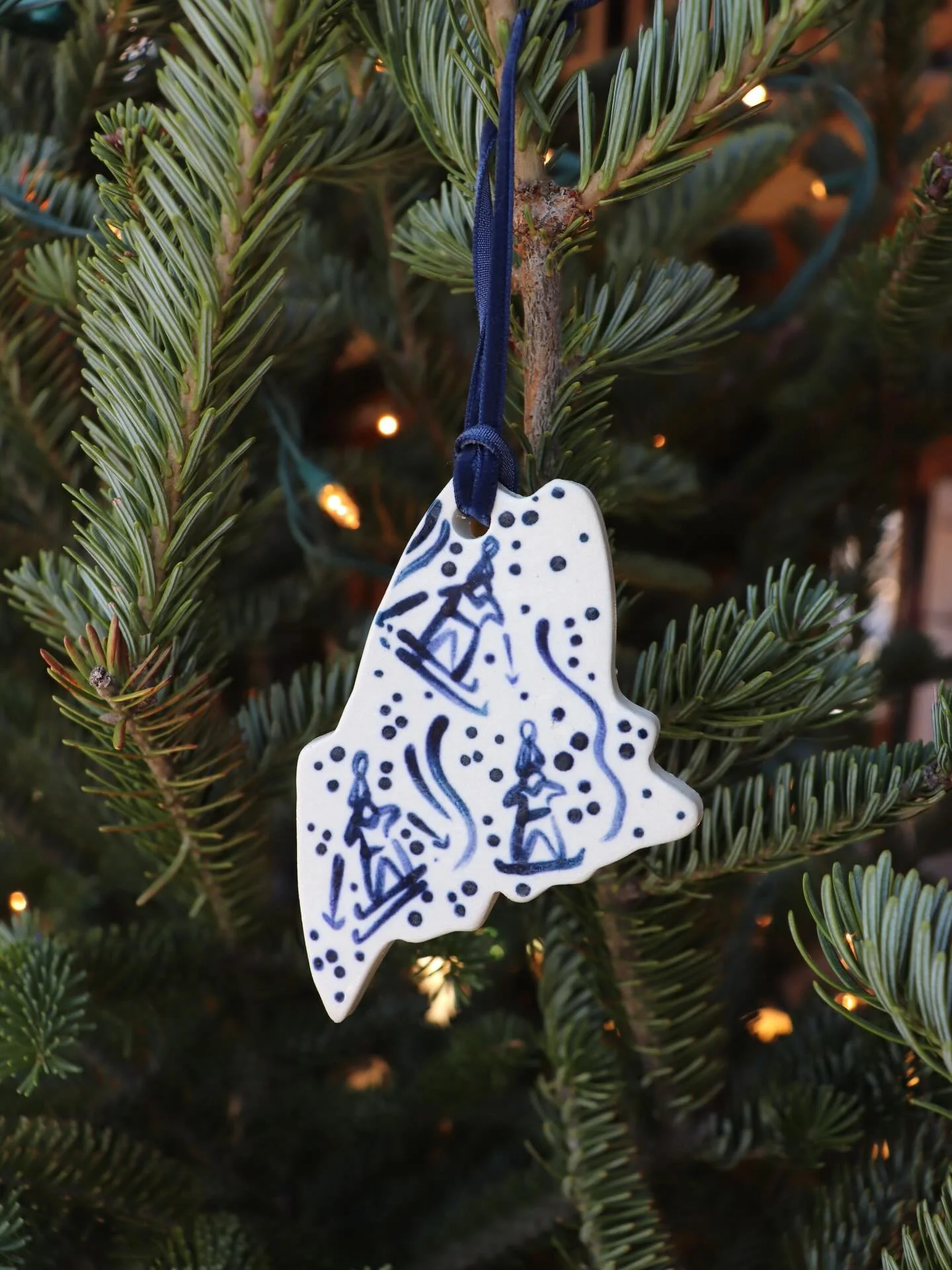 Two most popular ornaments are back in stock!