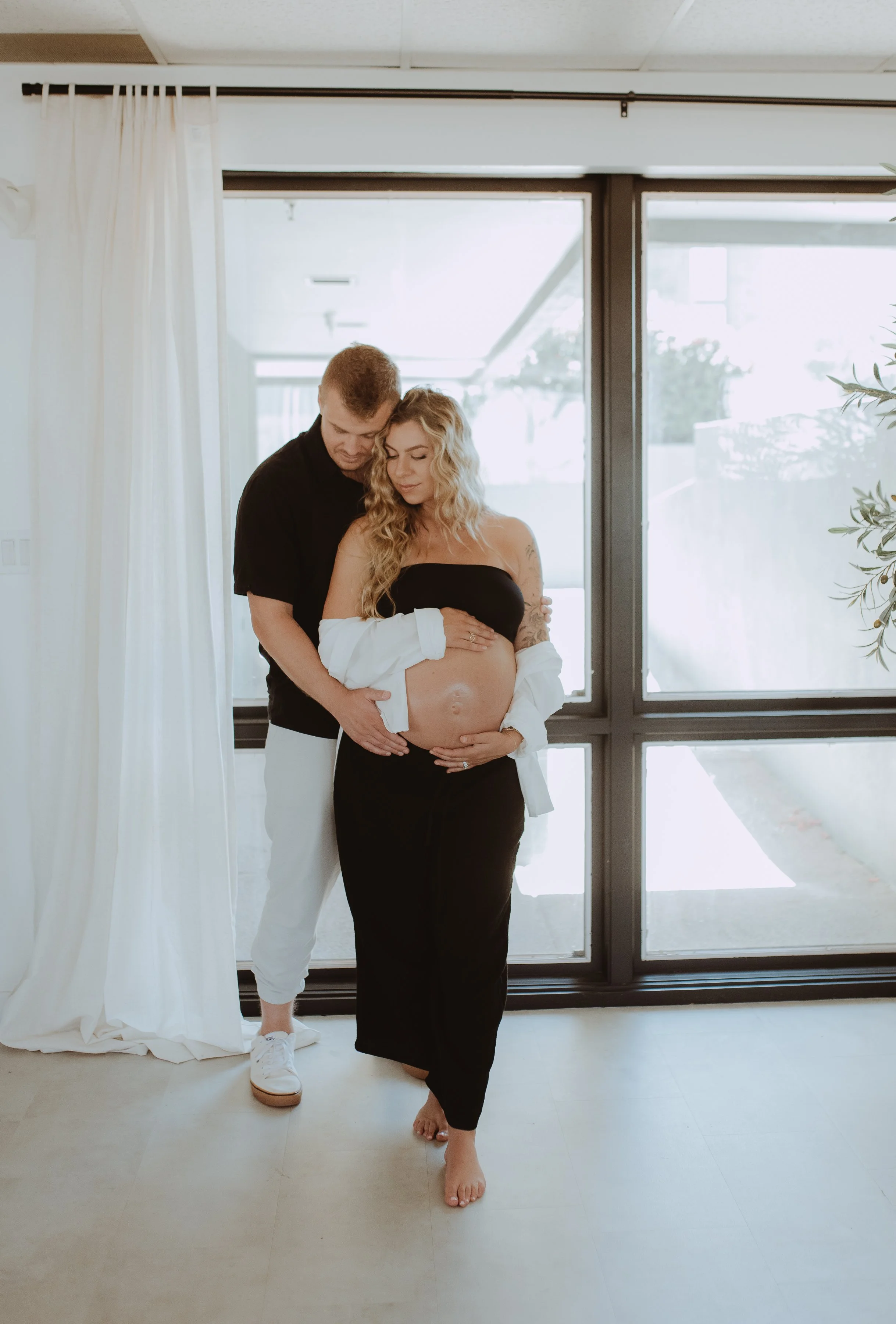 Studio Maternity session husband and wife