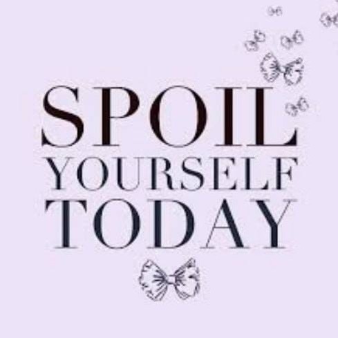 TREAT YO SELF BABES!!! We would LOVE to spoil you and precious locks in our NEW styling chairs with RAD haircuts, FUN summer colours, sleek Brazilian Blowouts, and our awesome NEW PRODUCT LINE Eleven!!🤘🏽
.
Call us at (773)-248-1114 or visit www.str