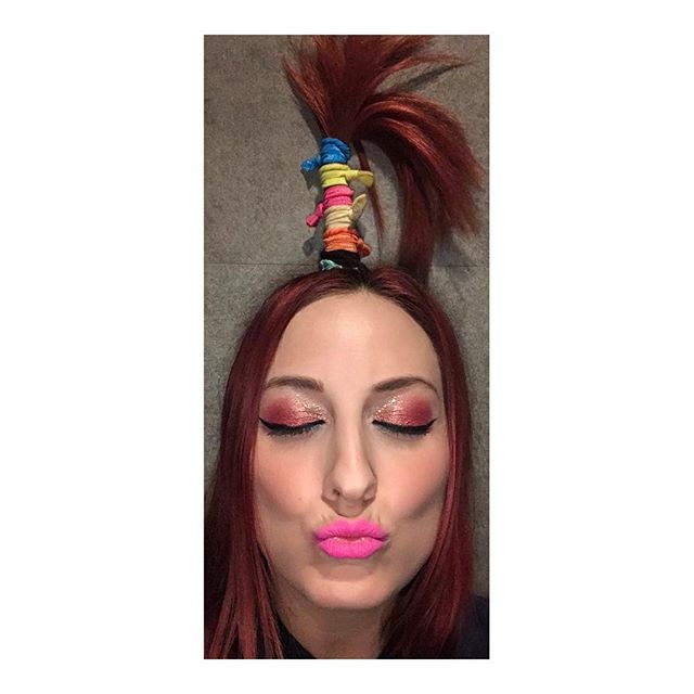 please, god, make me a samurai in my other life 🔥 #madlove #samurai #dreams #takemeaway #hair #hairporn #easy #breezy #kisses #makeup #mac #urbandecay #makeupforever #myfavorite