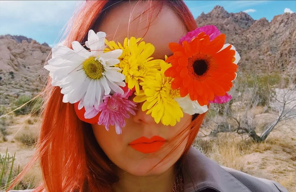 Today, HOPE comes in the form of #nature in #bloom 🌺🌻🌸🪻🌼🌷 Even after the coldest winters, something beautiful grows again. #8 #days until #hope