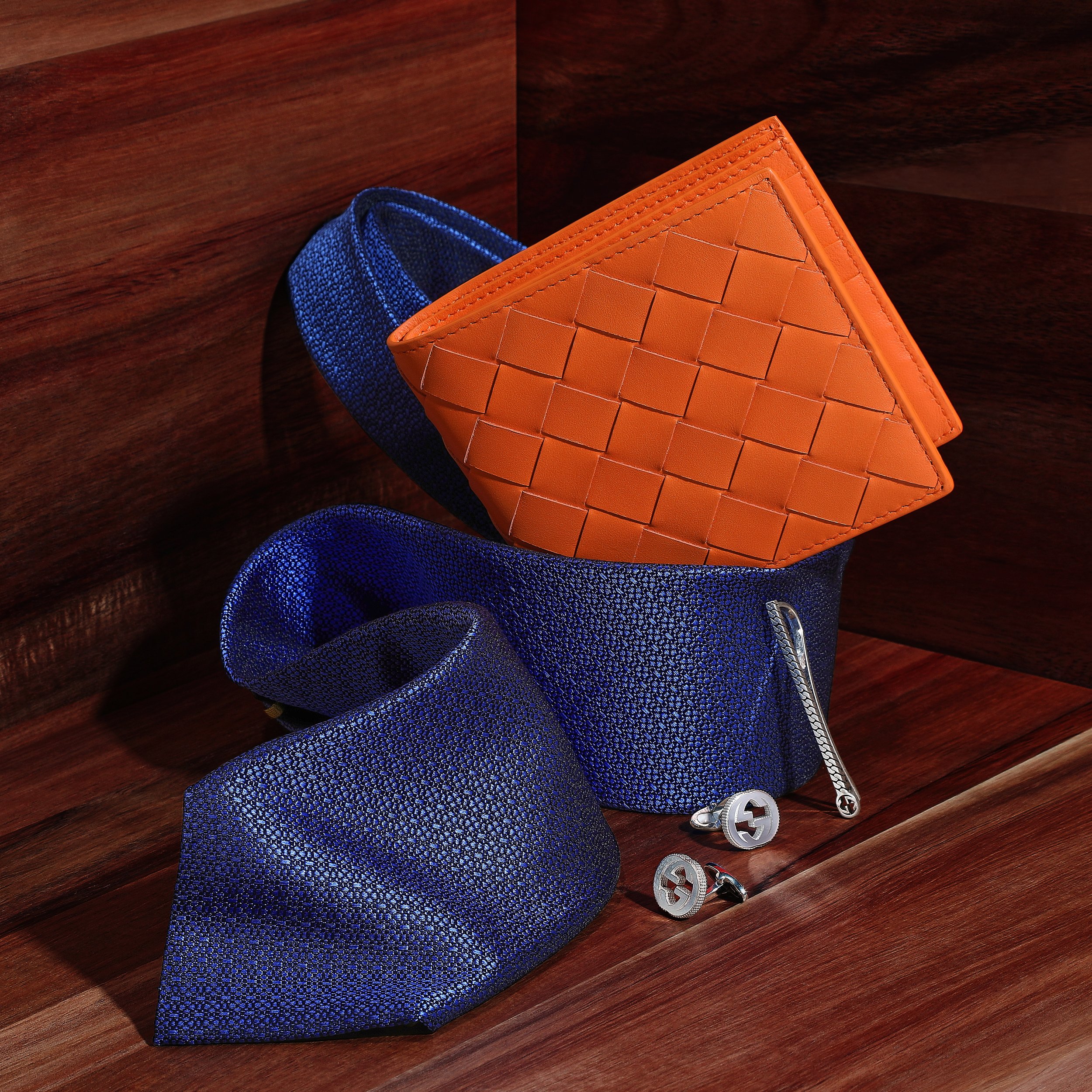 INTERNATIONAL_CHUSEOK_MENS_GIFTING_2-Sq.jpg