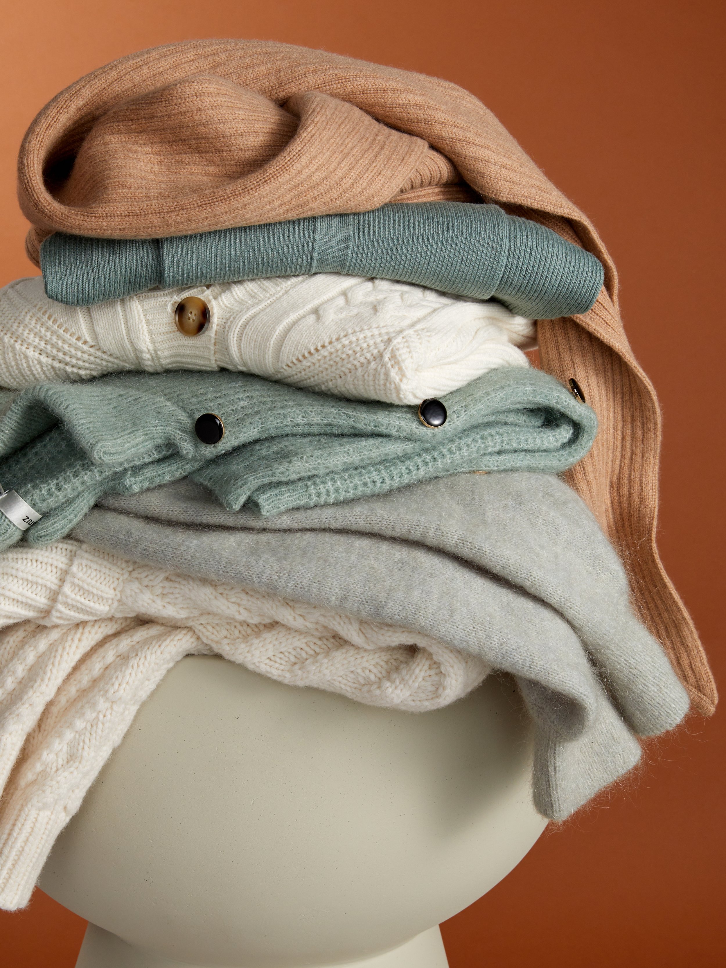 INTERNATIONAL_MILDDAYSCOOLNIGHTS_KNITS_2_V2.jpg