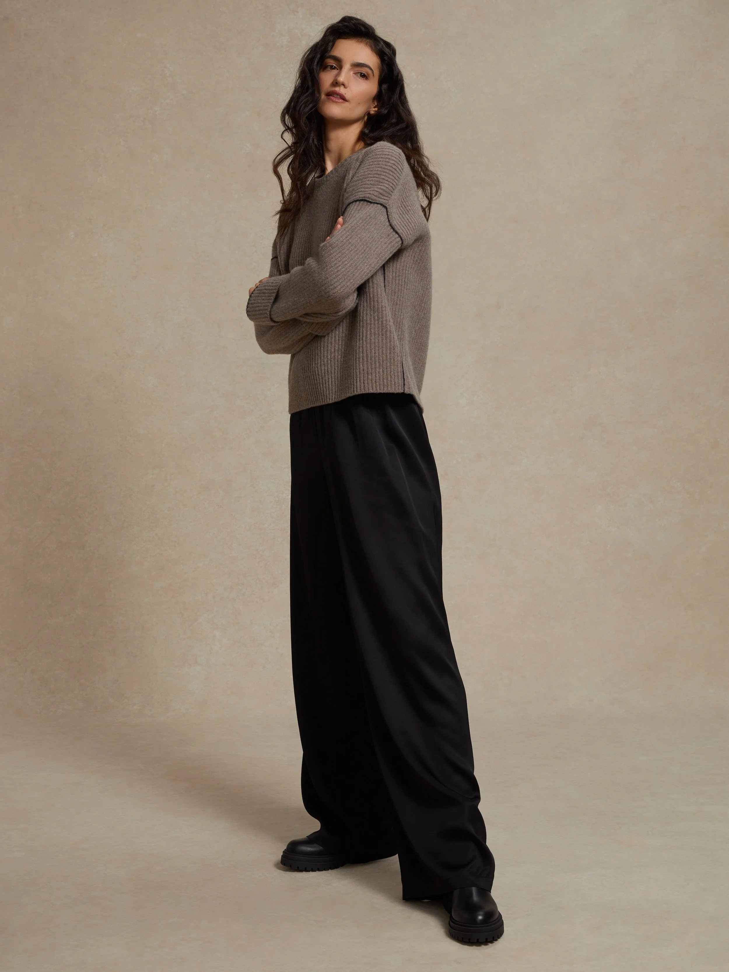 LOOK 18_001.jpg