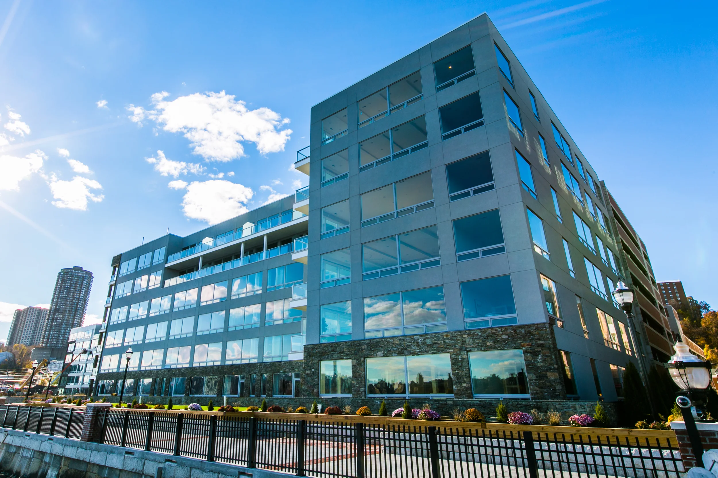 EdgeWater Apt-Benjamin Chasteen7608-20151123.jpg