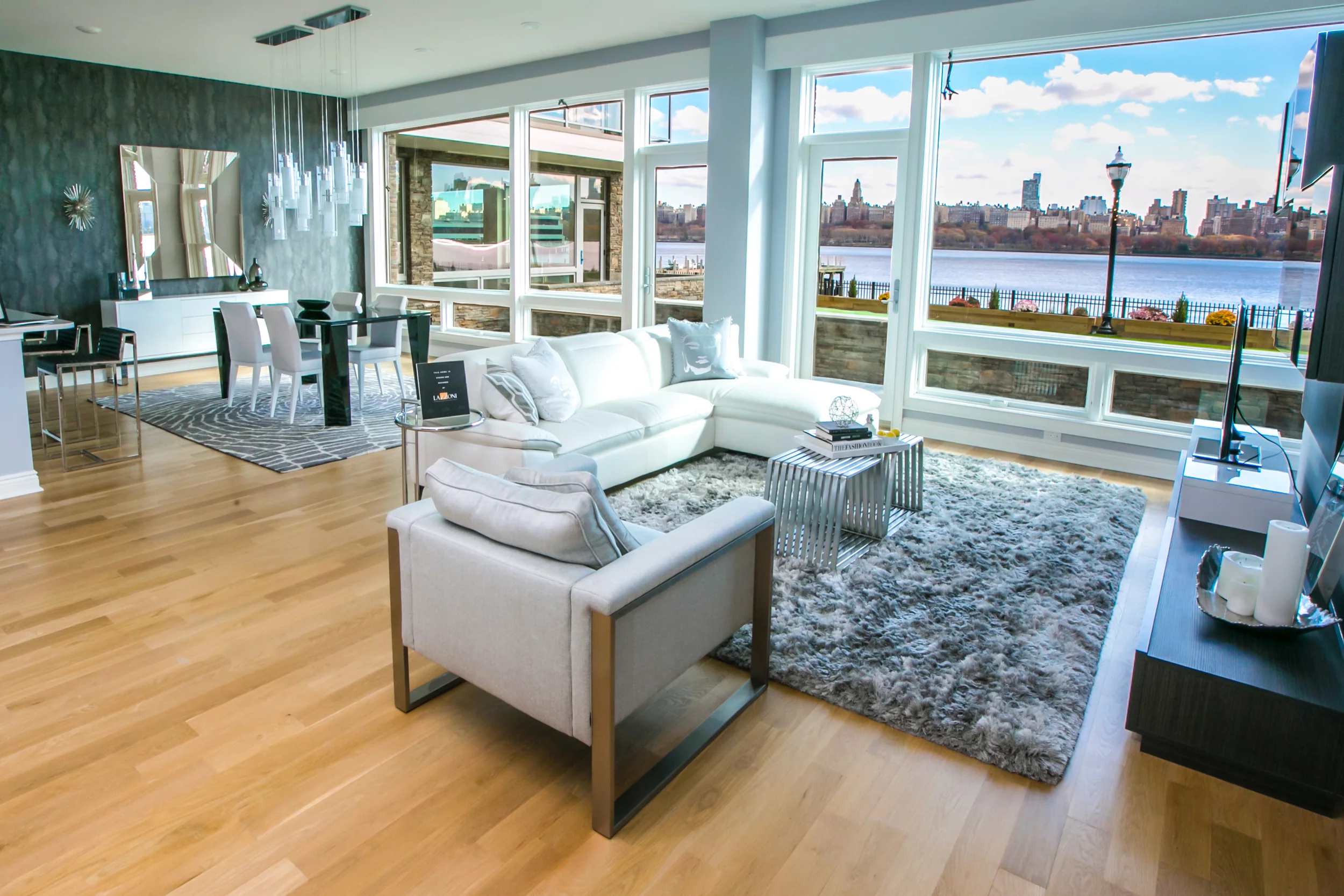EdgeWater Apt-Benjamin Chasteen20151123-20151125-2.jpg