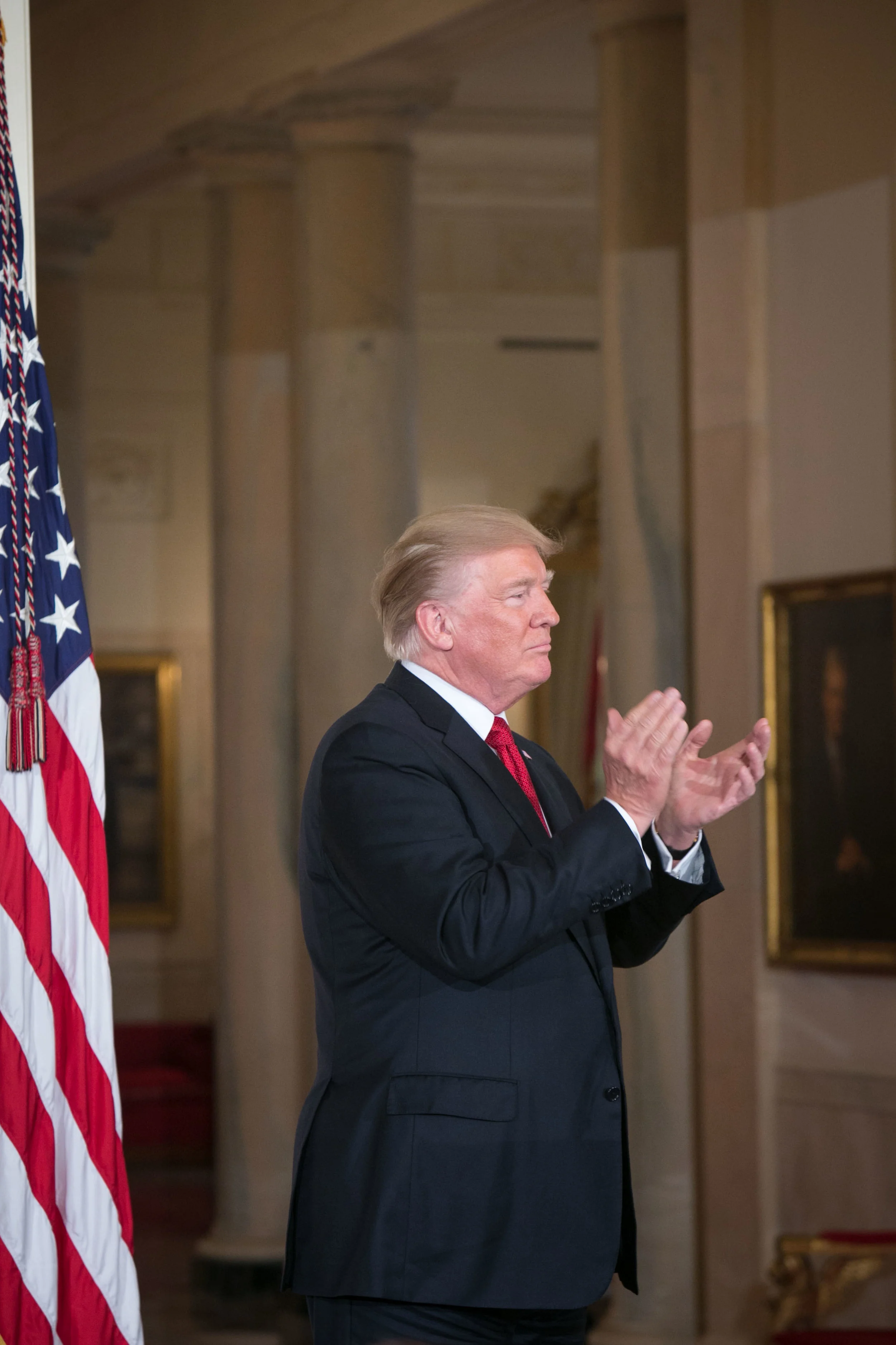 Trump-Benjamin Chasteen-0936-20171012.jpg