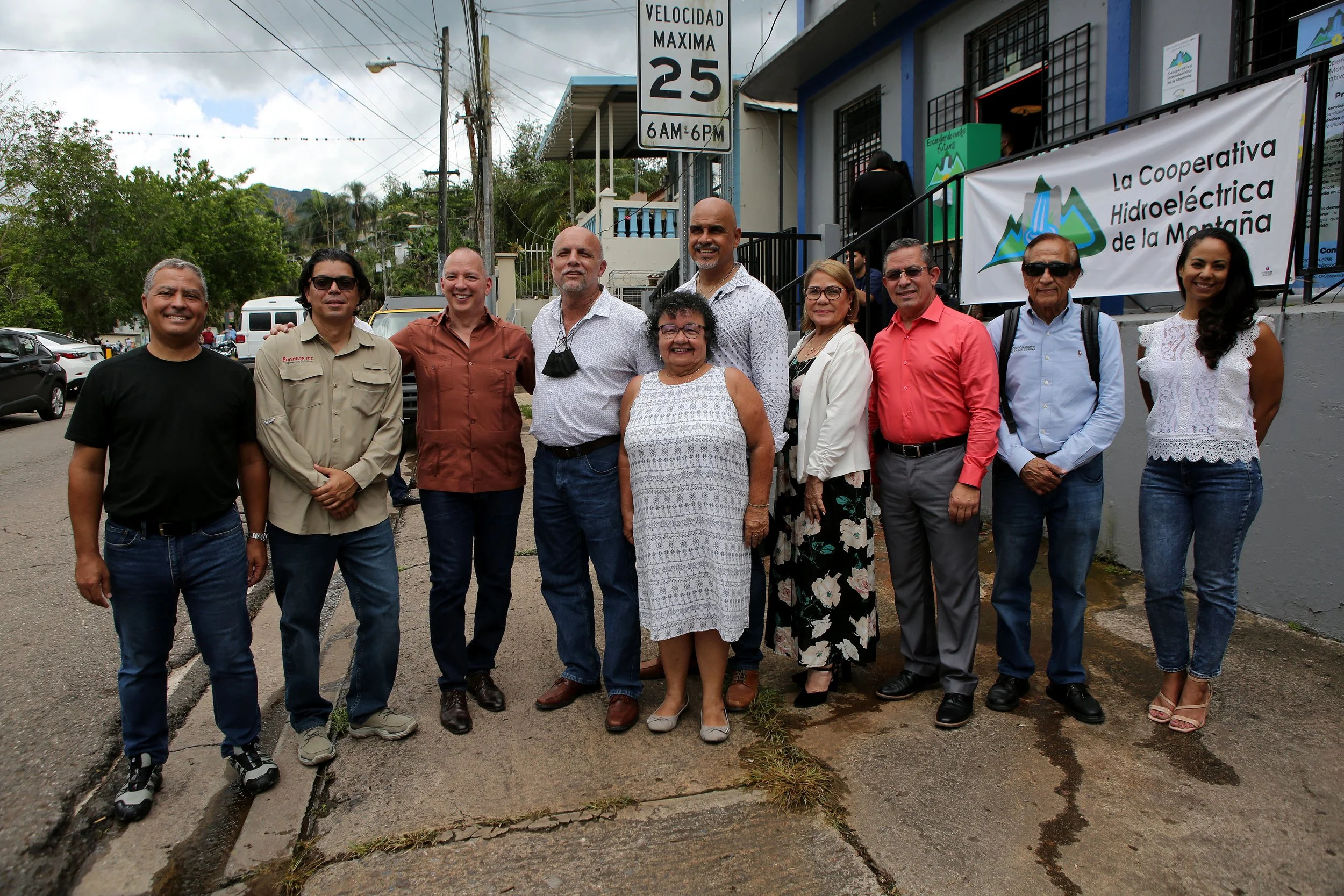 Inauguración Microred Castañer 6.JPG