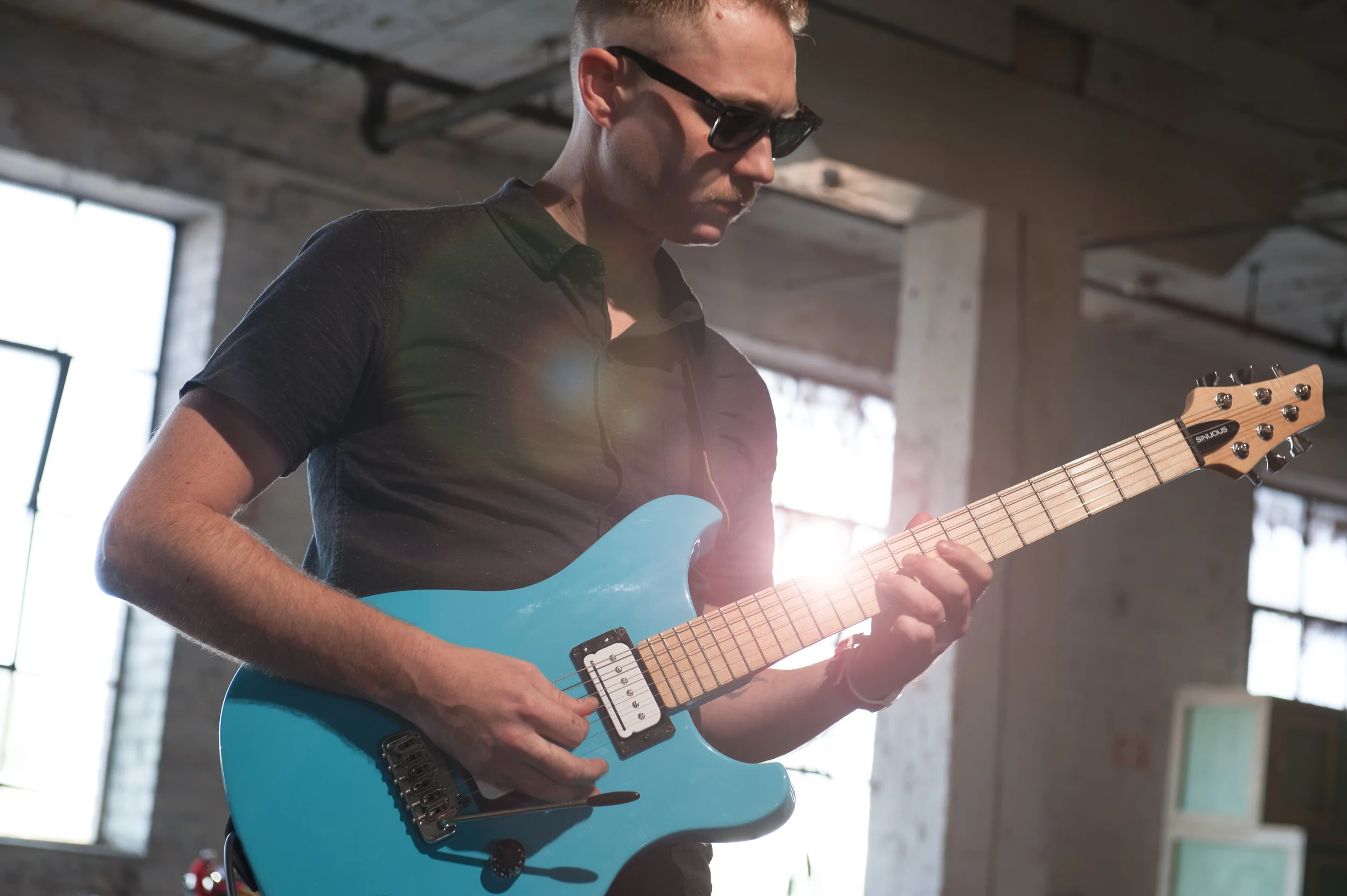 Sinuous Guitars