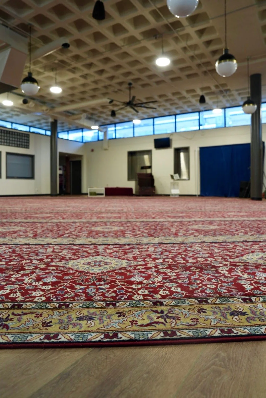            SPONSOR A NIGHT OF TARAWEEH   