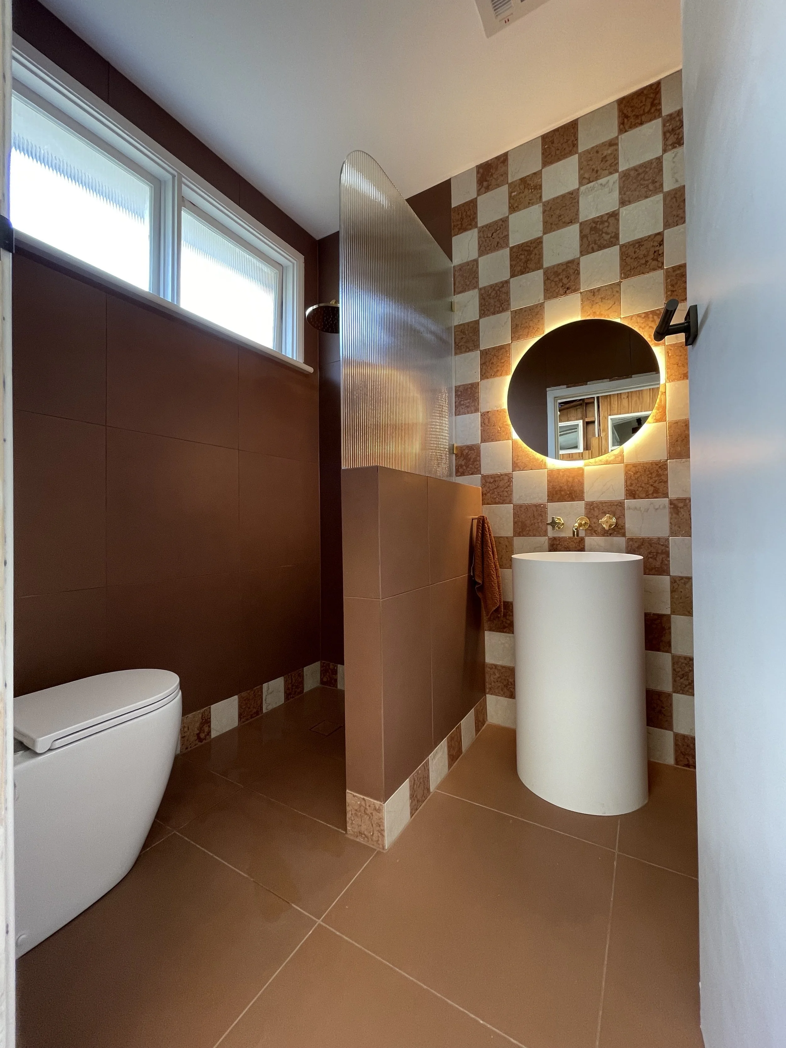 Nina Harcus bathroom 2.jpeg