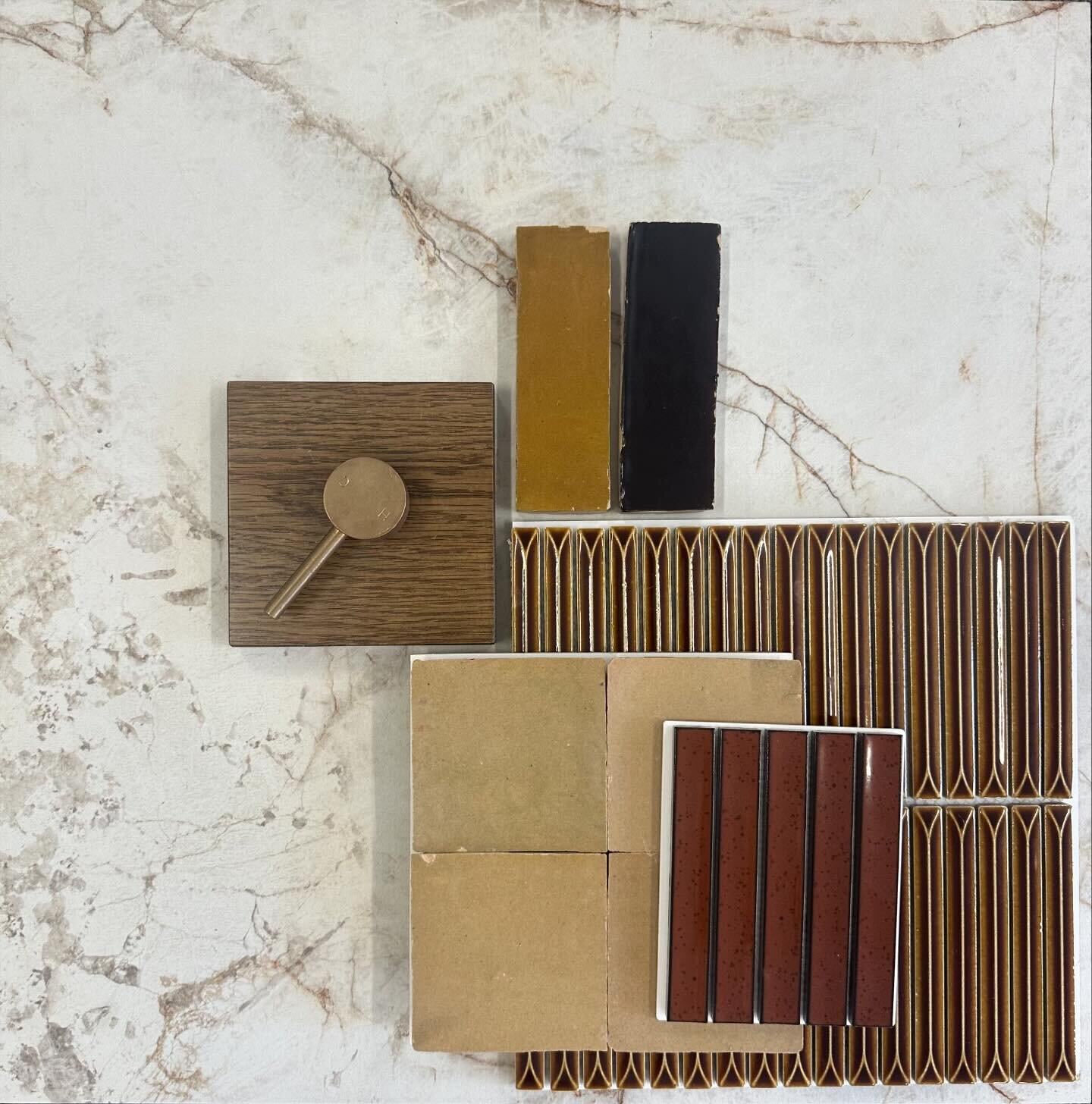 Getting ready for Autumn with all the caramel hues #tiles #interiordesign #caramel #porcelain #zellige