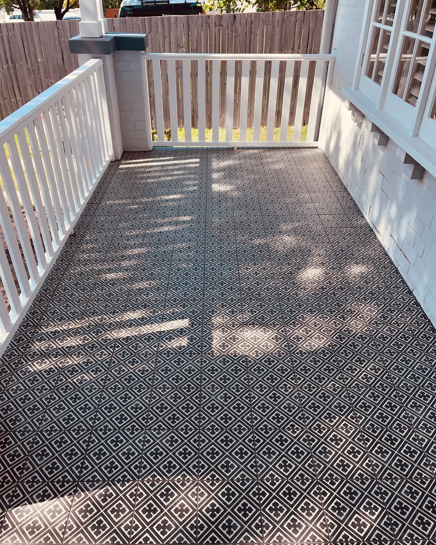 Loving this freshly tiled porch for one of our clients - a beautiful way to welcome everyone home 🏡 

#tiledesign #interiordesign #porchtiles #designtiles #blackandwhite #frontporch