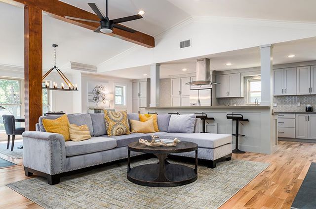 Brushcreek Lane remodel project is complete! Congrats to the new homeowners! Photo 2 of 2... #modernfarmhouse #dallasrealestate #dallas #remodel #dining #diningroom #statementdesignbuild #art #barndoor