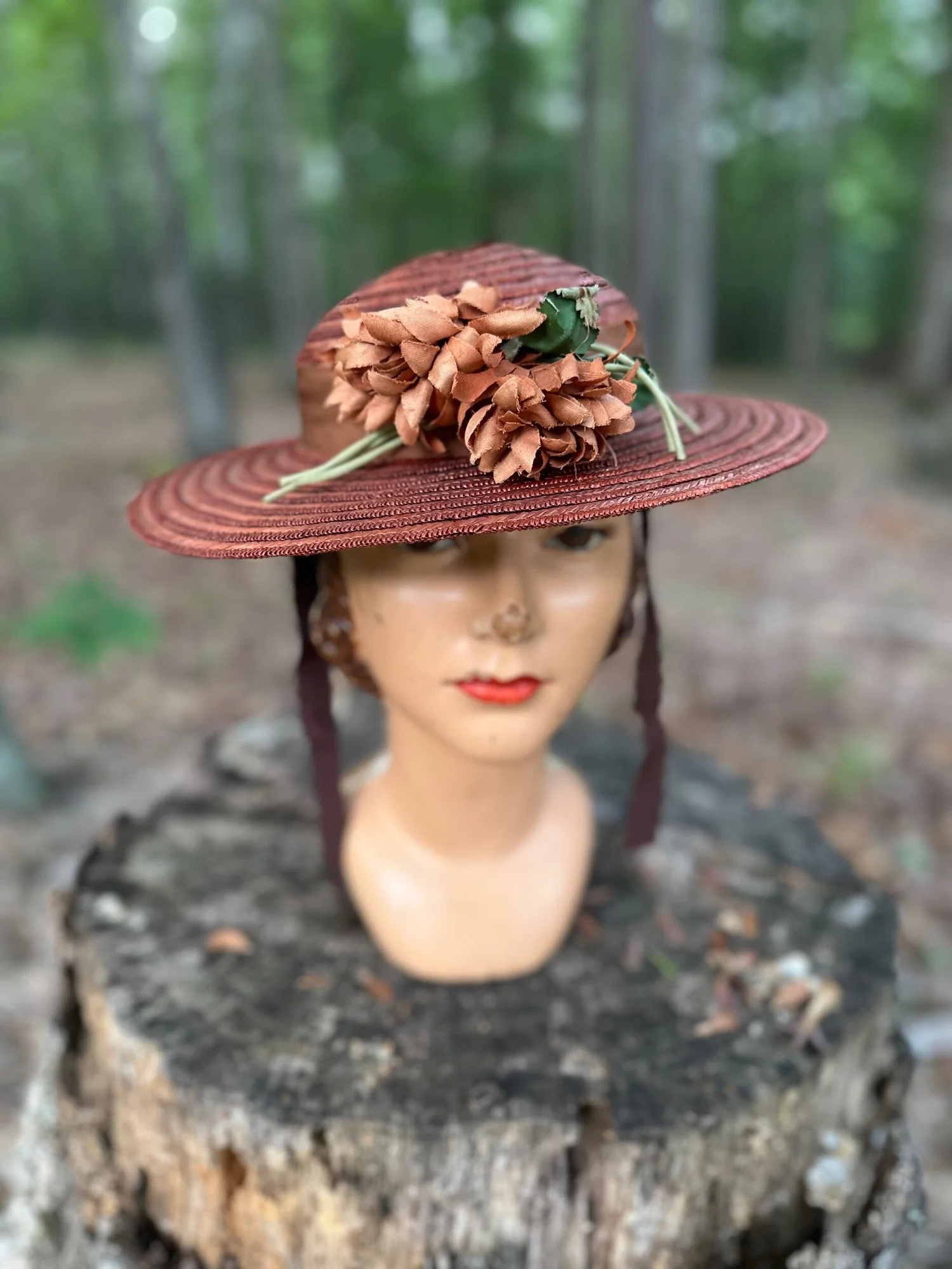 BEGUILING 1940s\' 2 COLOR STRAW HAT WITH FABRIC FLOWERS White Vintage Straw Hat 1940 - Etsy main image 3