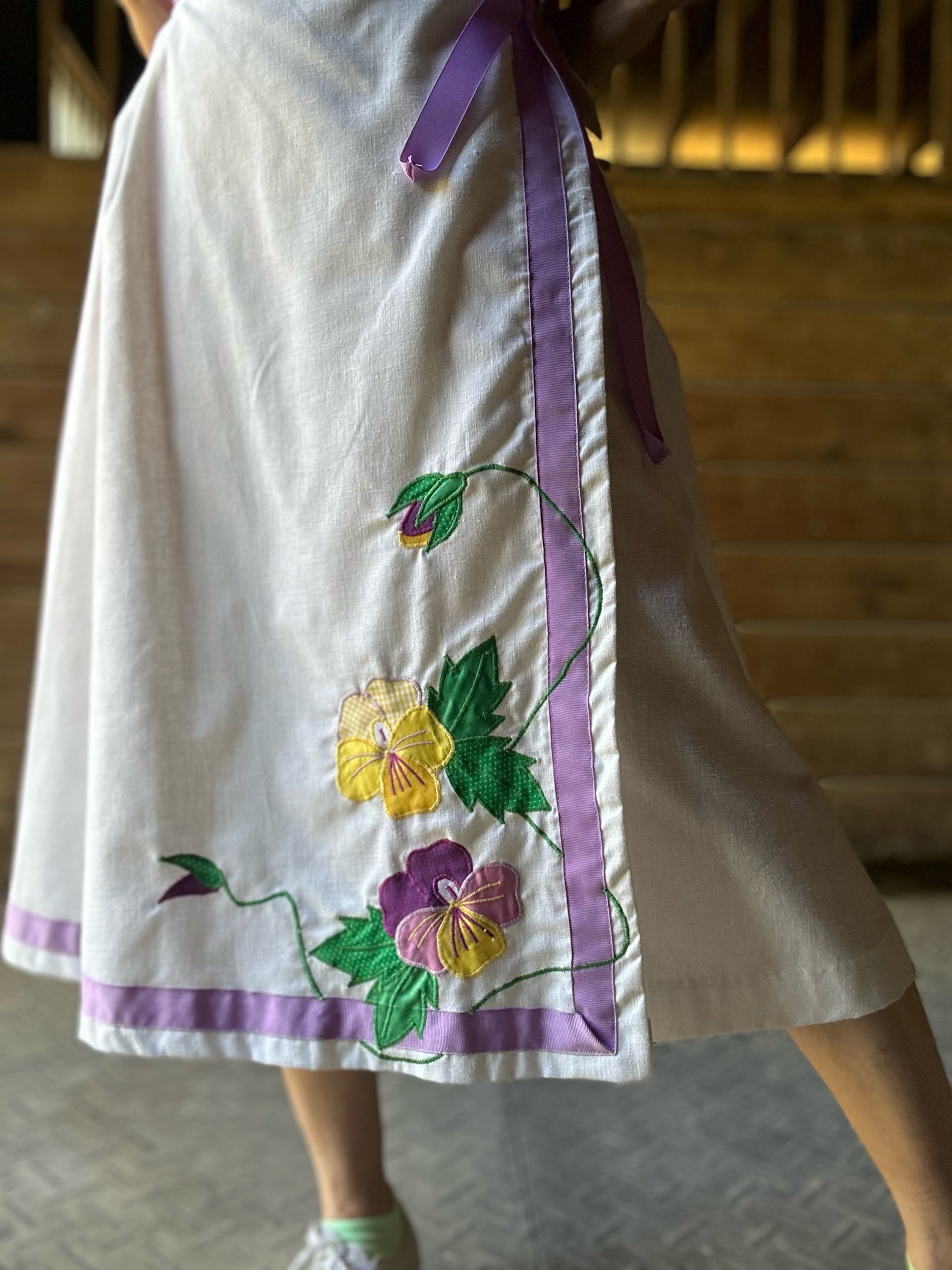 Deadstock 1970s Flower Applique Wrap Skirt The Frog Pond