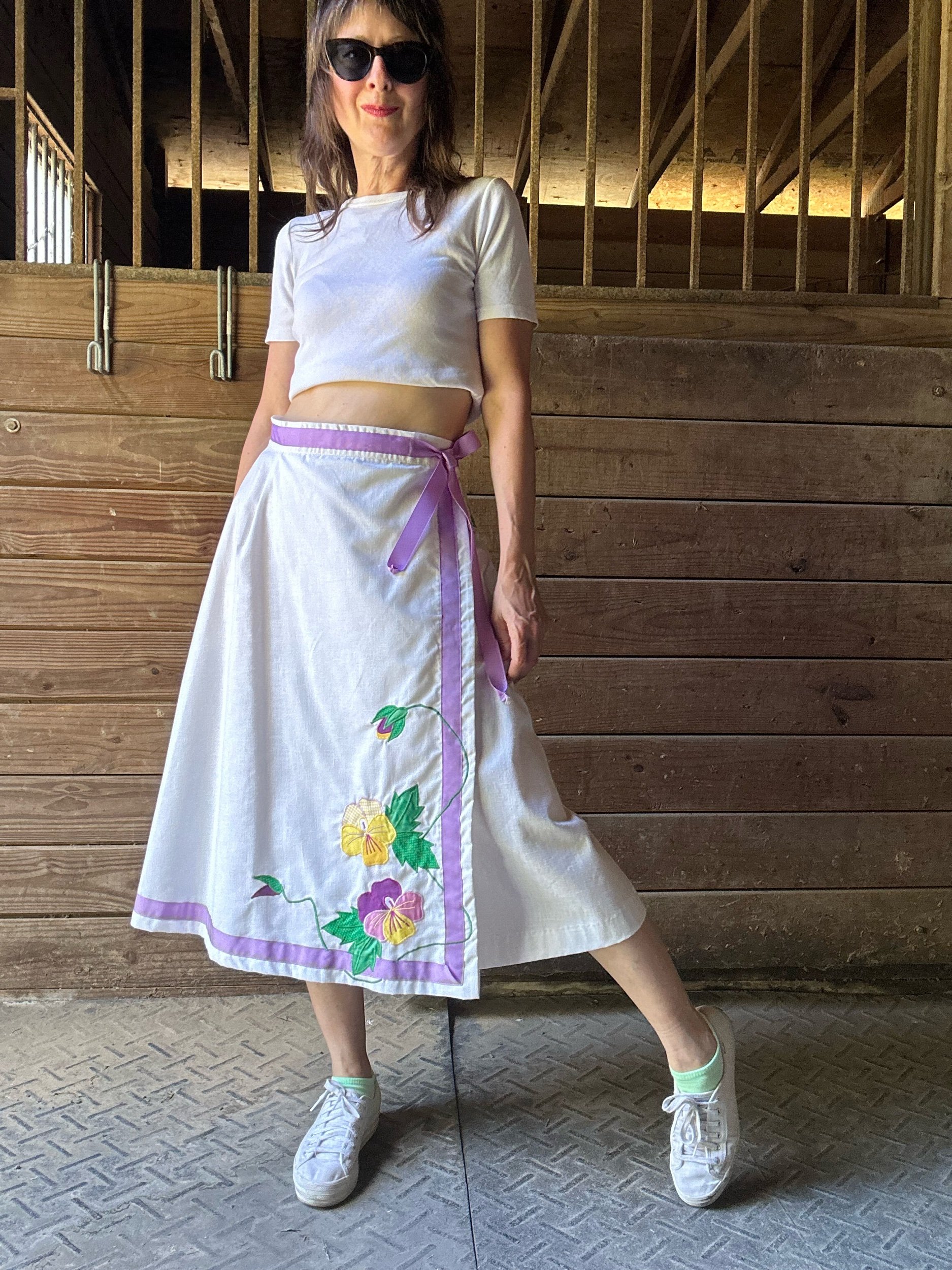 1970s Flower Applique Wrap Skirt The Frog Pond