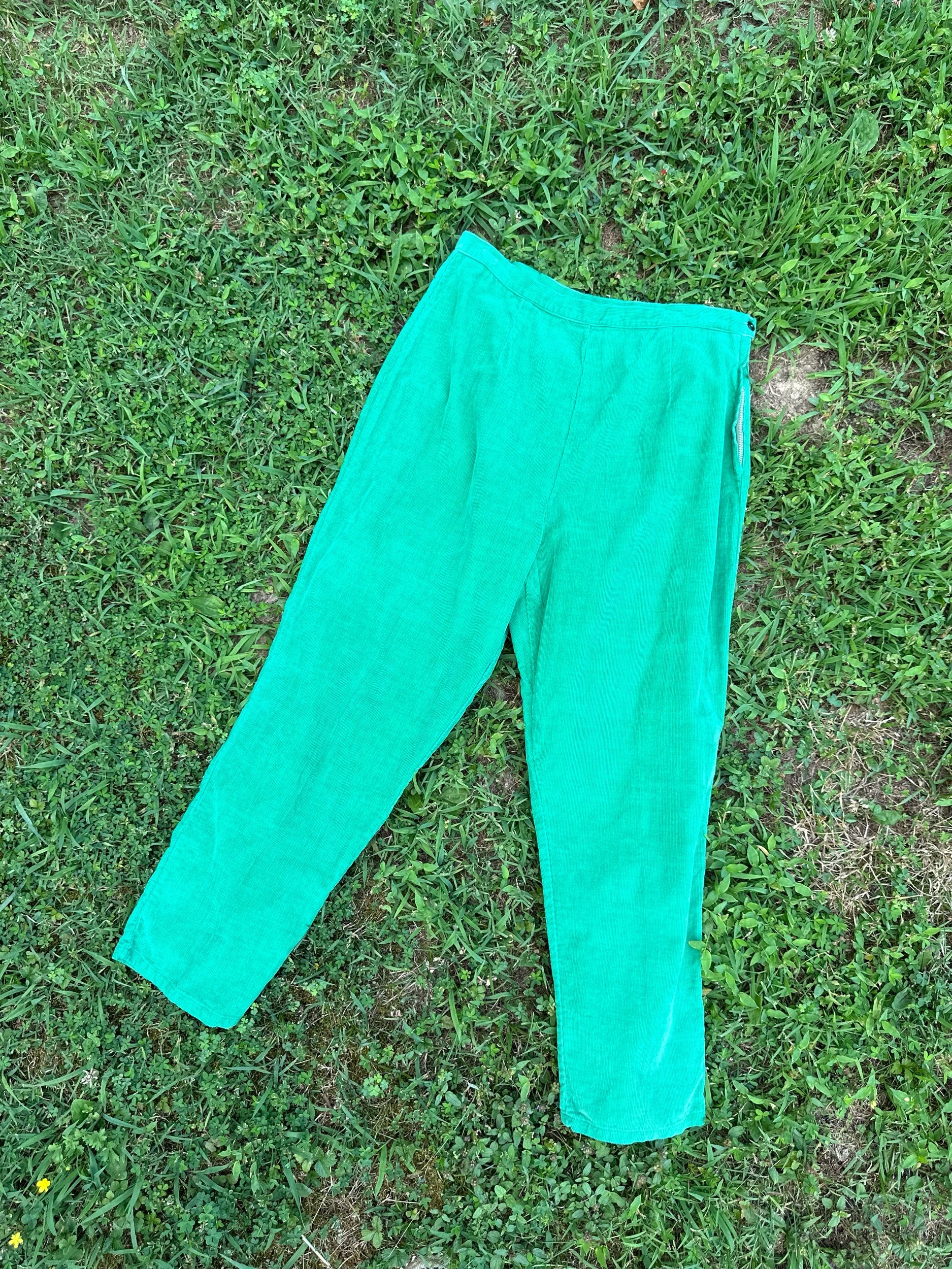 1960s Green Baby Wale Corduroy Capris