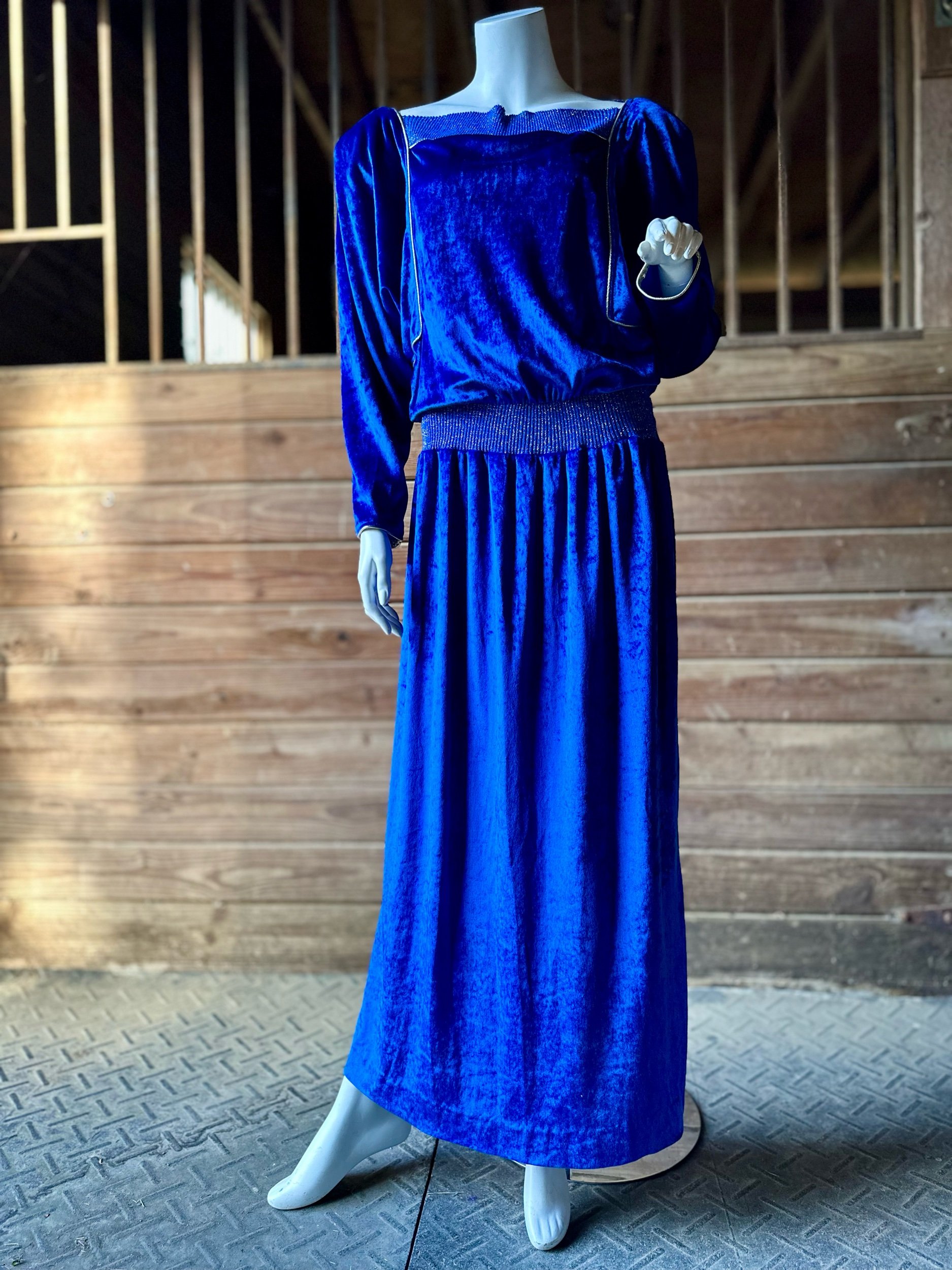 1980s Oscar De La Renta For Swirl Velour Dress