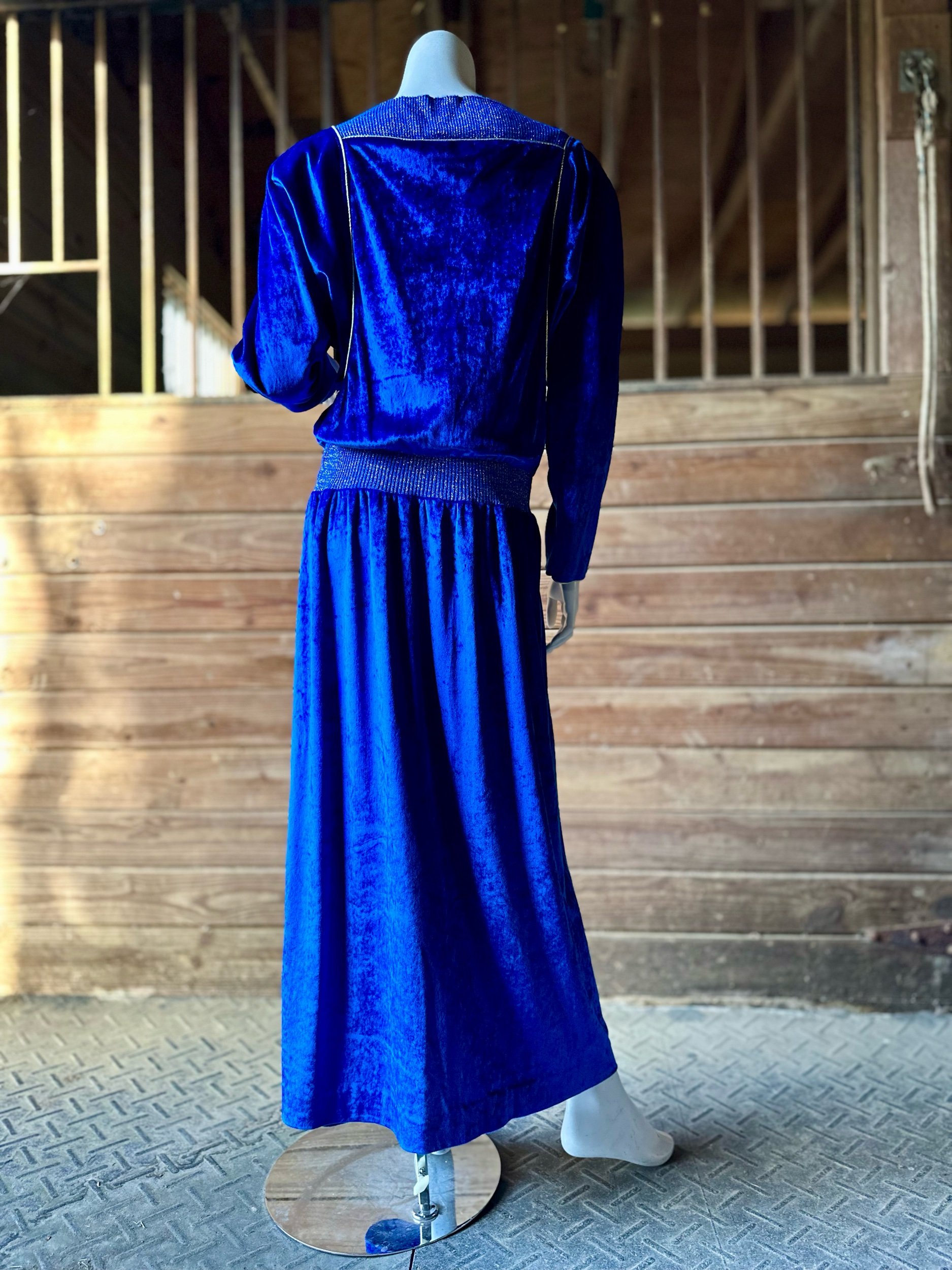 1980s Oscar De La Renta For Swirl Velour Dress