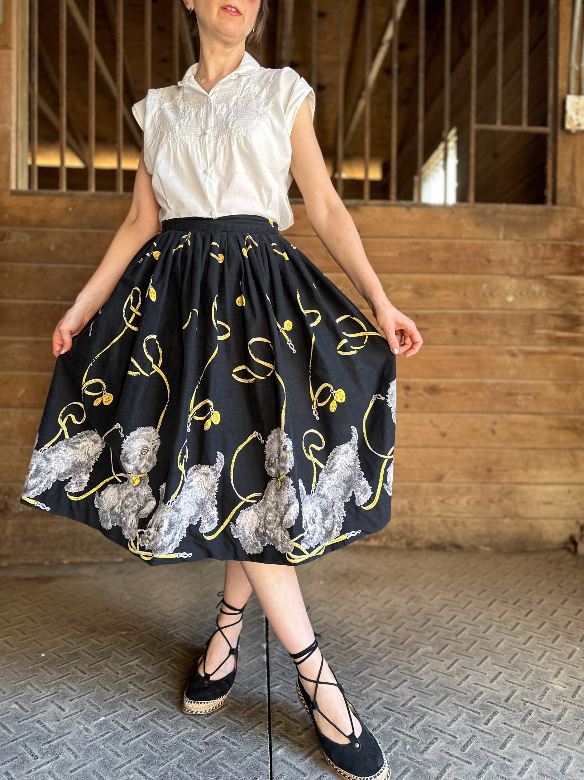 1950s John Wolf Puppy Border Print Skirt Small