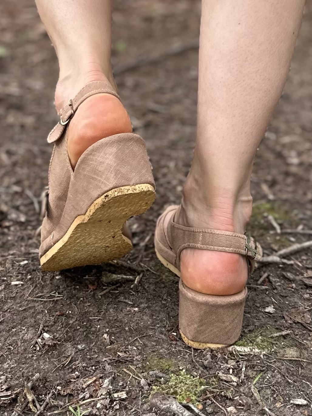 1950s Strappy Wedge Sandals