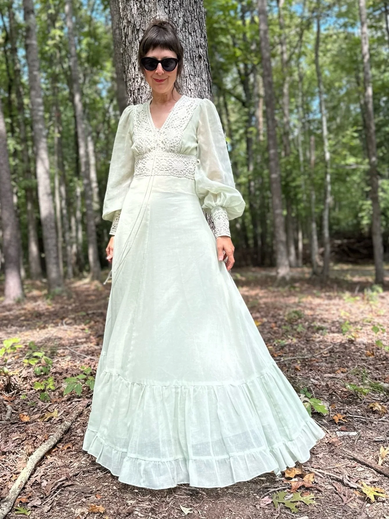 green mid century modern dresser S / With Slit Emerald Green V-Neck Bridesmaid Dress – Elegant Flowy Wedding Party Gown main image 0