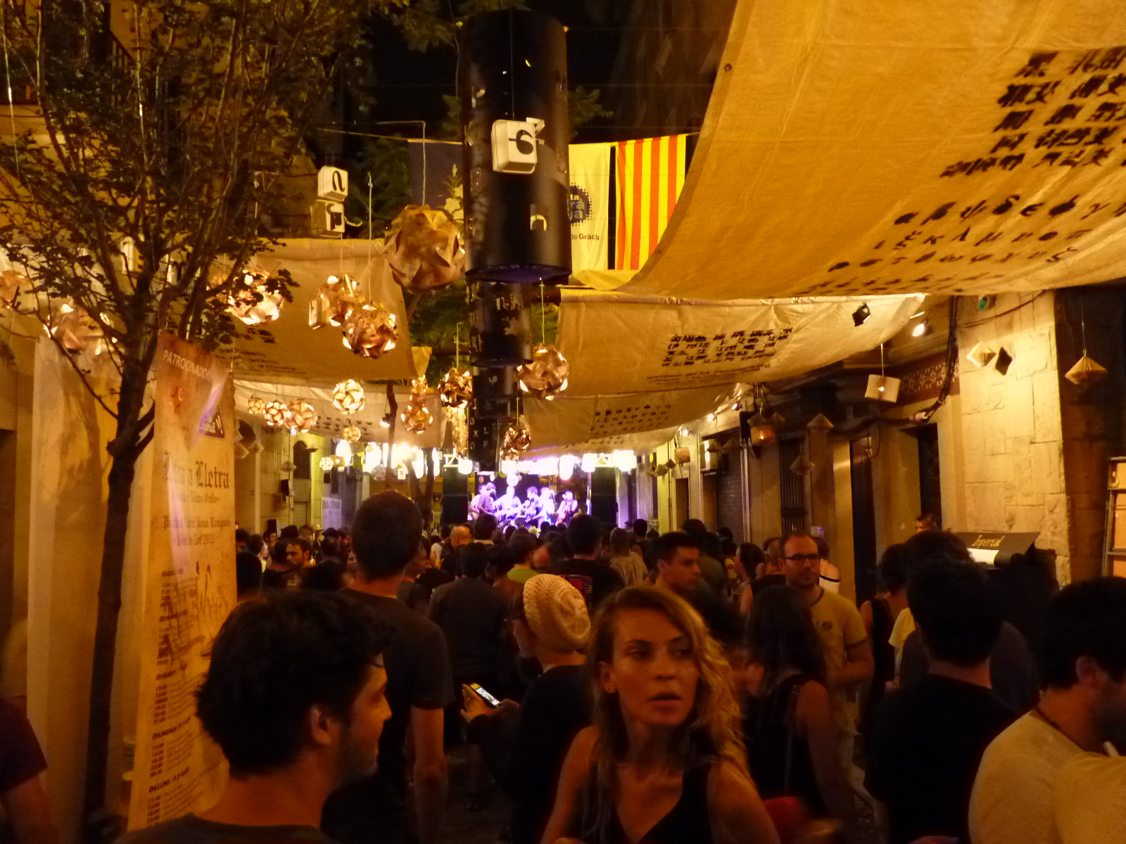 Festival-Gracia-Asia-Street.jpg