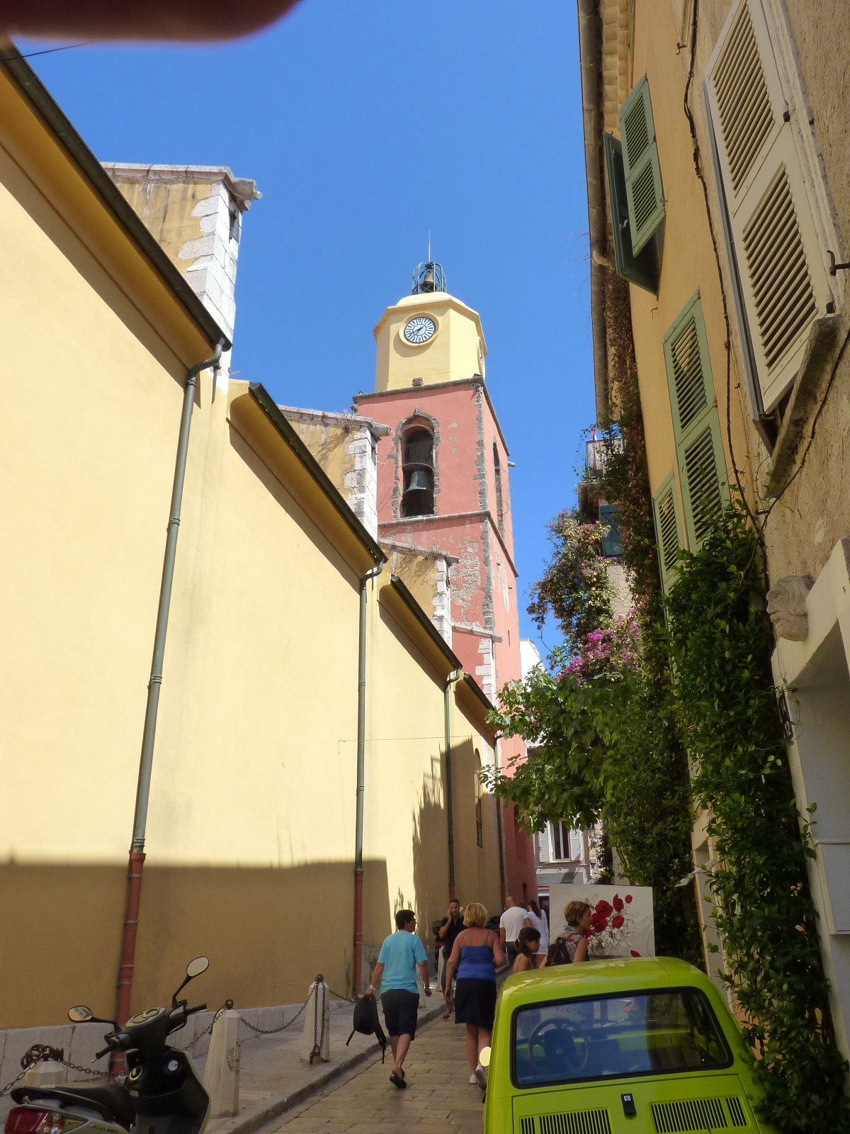 St-Tropez-Church.jpg