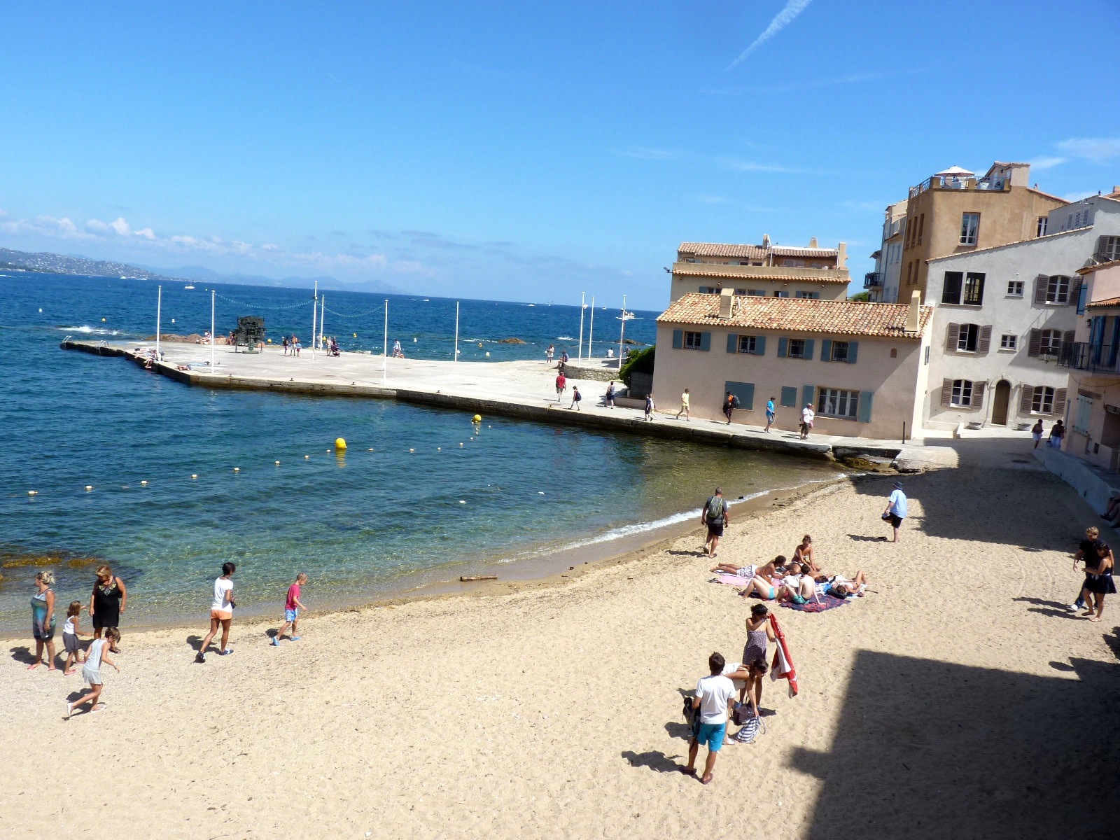 St-Tropez-tiny-beach.jpg