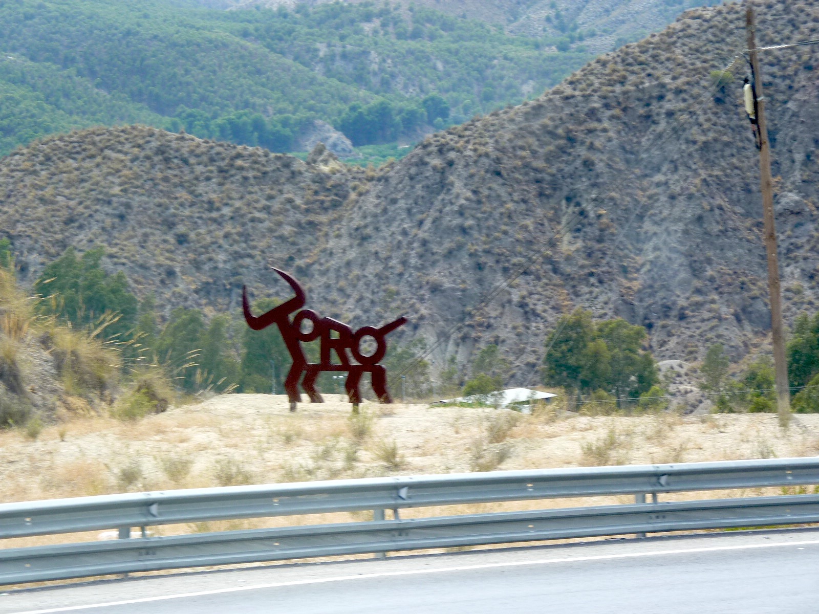 Toro-Sculpture-Blanca-Spain.jpg