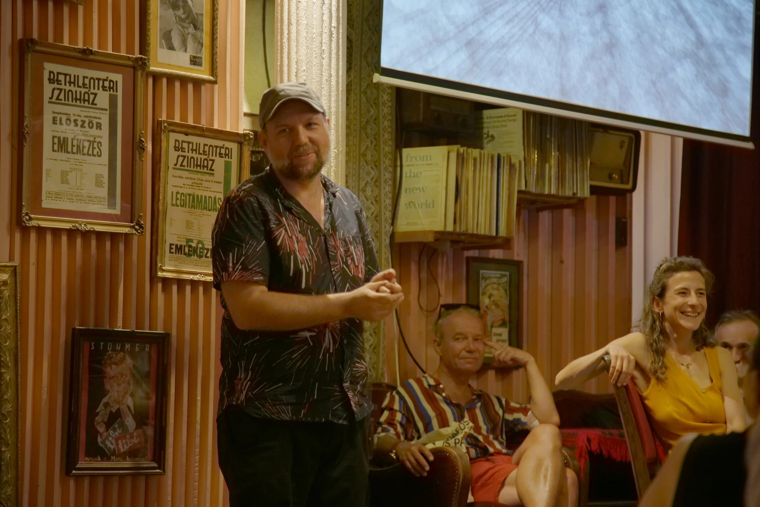 HoME / A Moment to Land