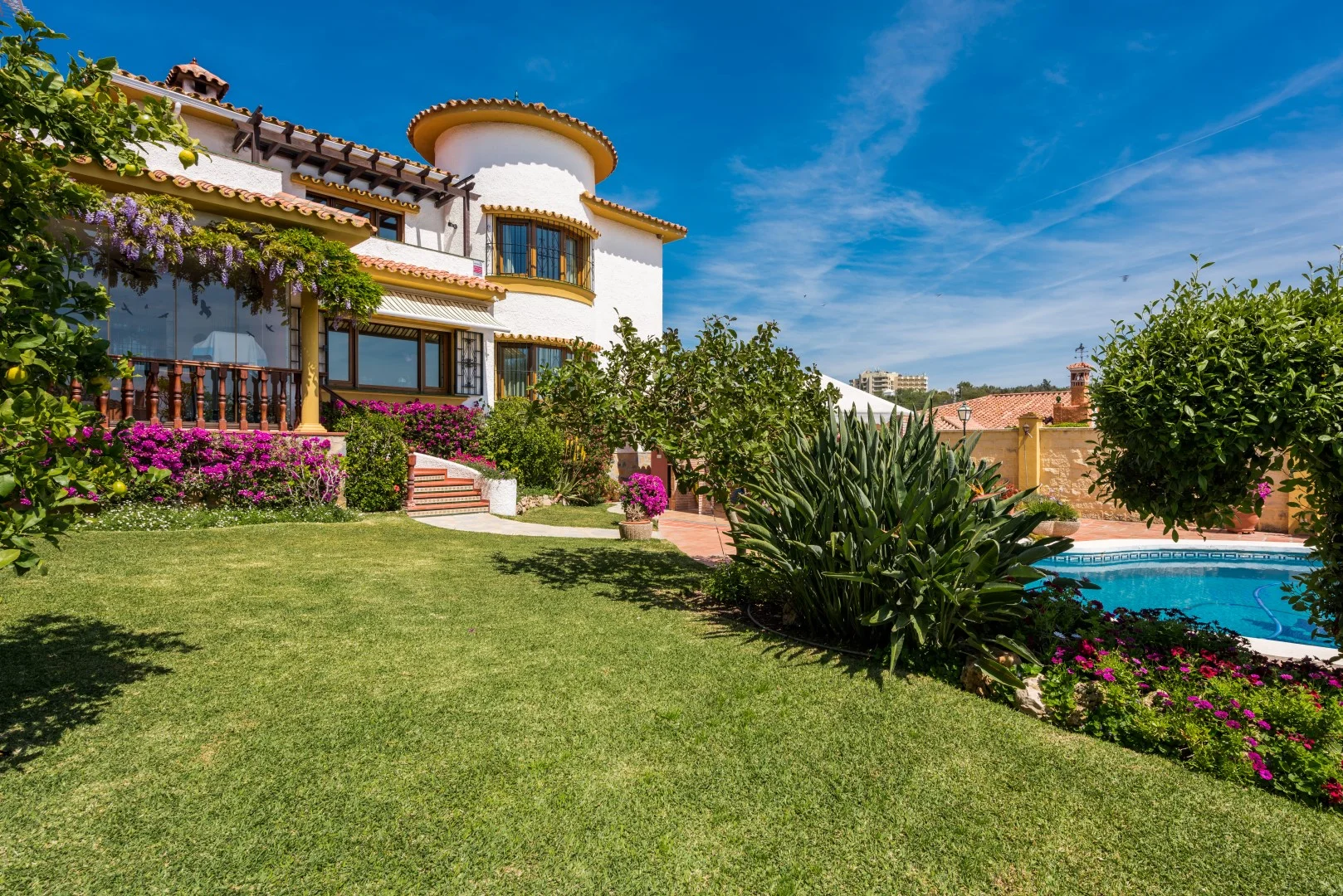 sold-villa-lindasol-marbella-top-agent-alfonso-lacruz-real-estate