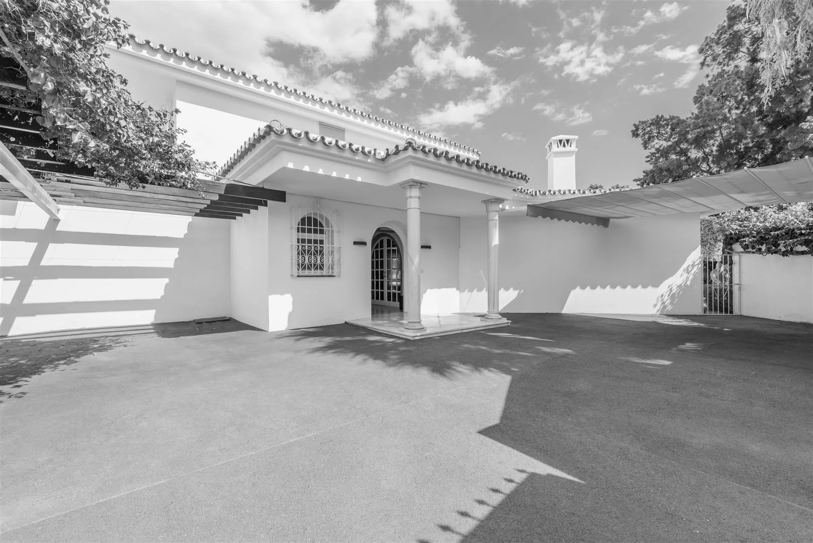 Villa Guadalmina Alfonso-N (Large).jpg