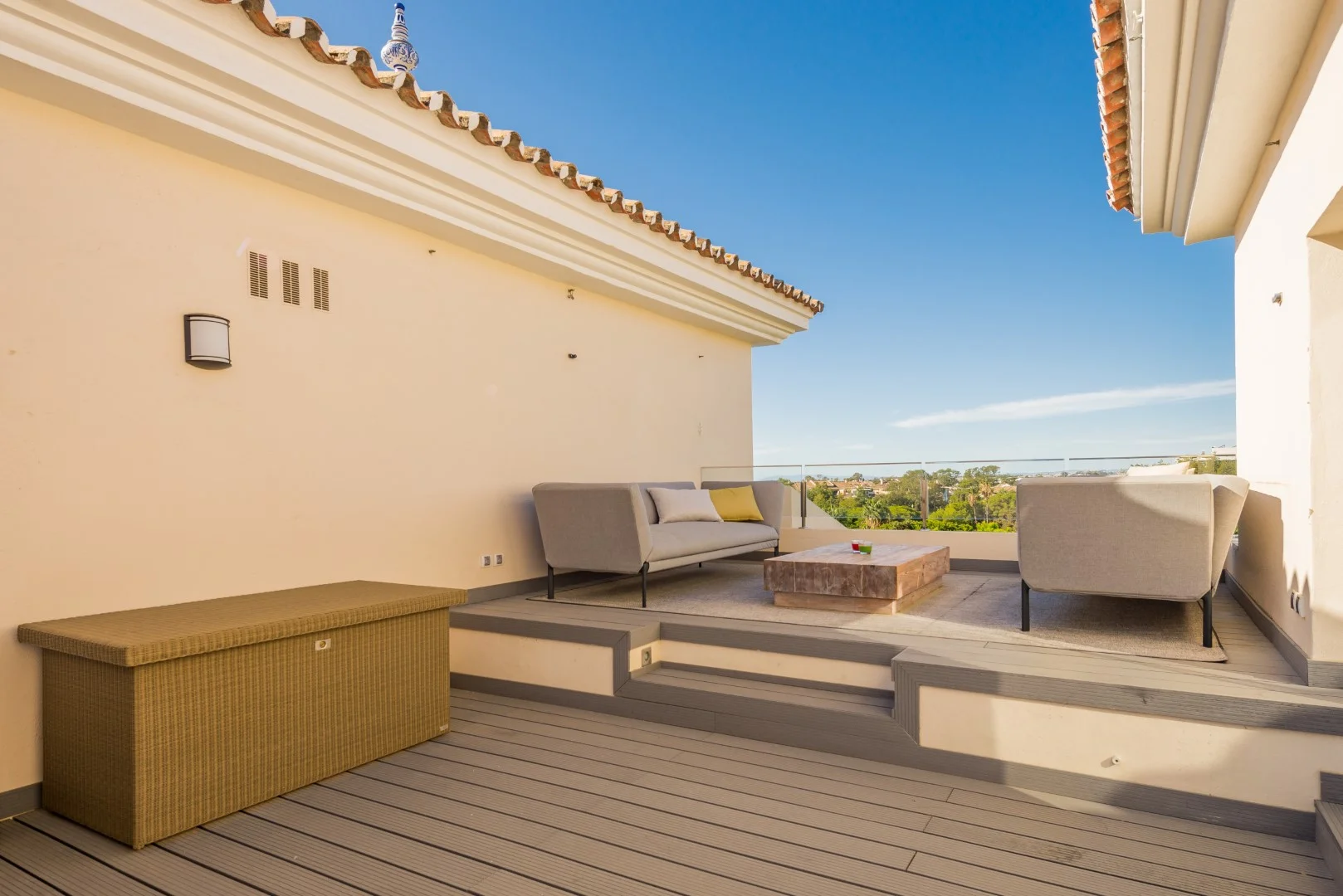 Penthouse Andalucia del Mar — TOP AGENT ALFONSO LACRUZ REAL ESTATE