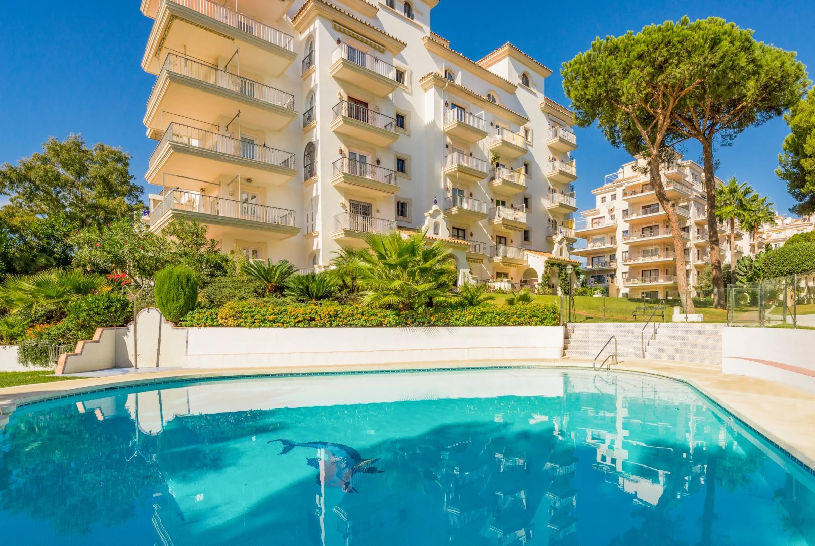 Penthouse Andalucia del Mar — TOP AGENT ALFONSO LACRUZ REAL ESTATE