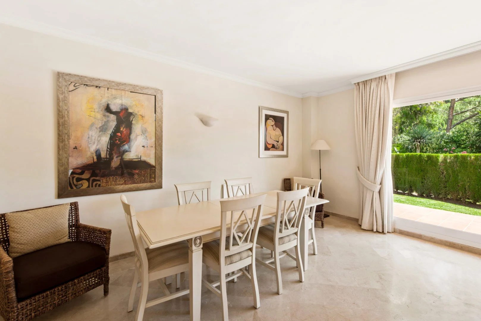 Soto de la Quinta I, bloque 4, bajo der — TOP AGENT ALFONSO LACRUZ REAL ESTATE AND PROPERTIES